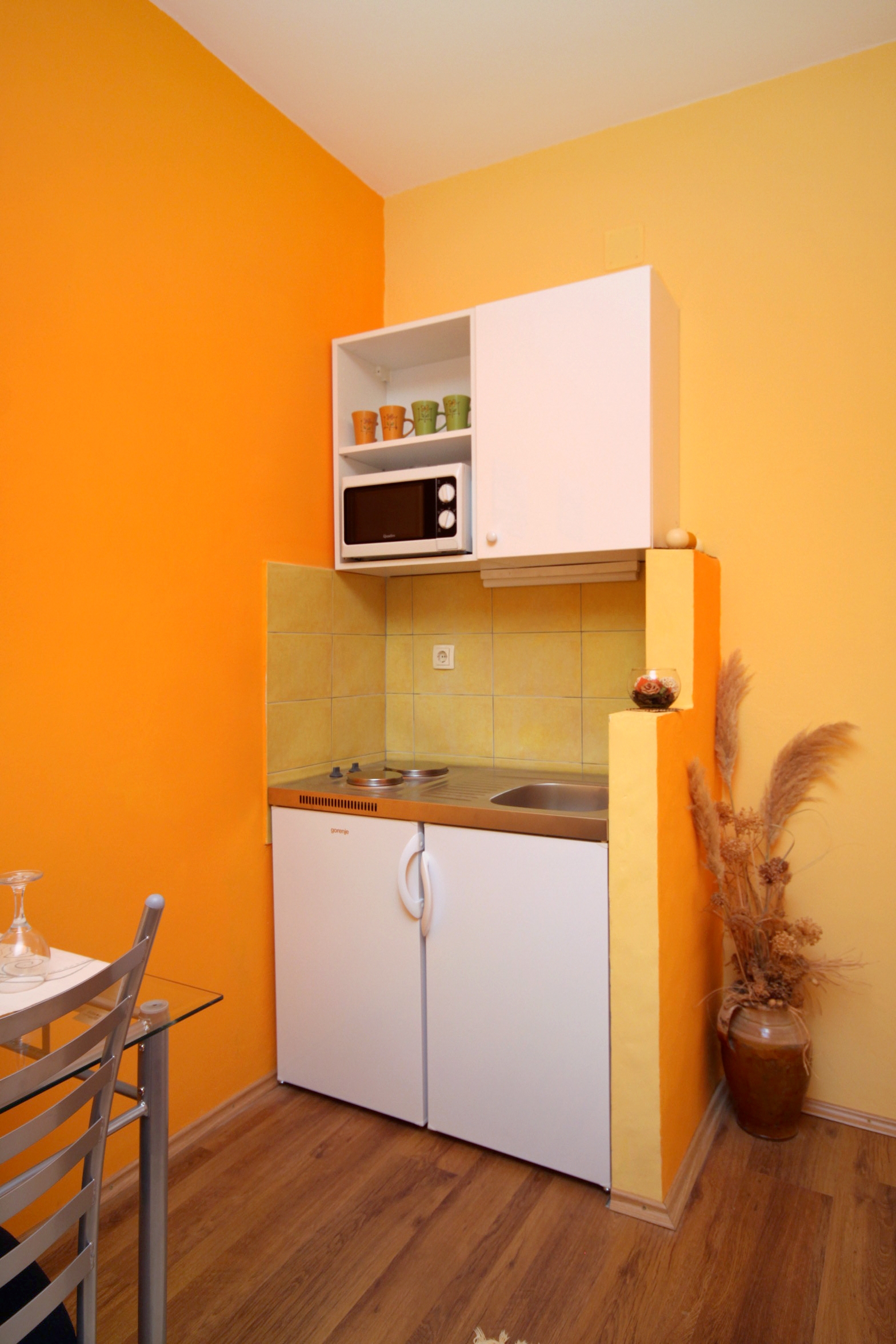 Studio flat with terrace Vrisnik, Hvar  AS-a