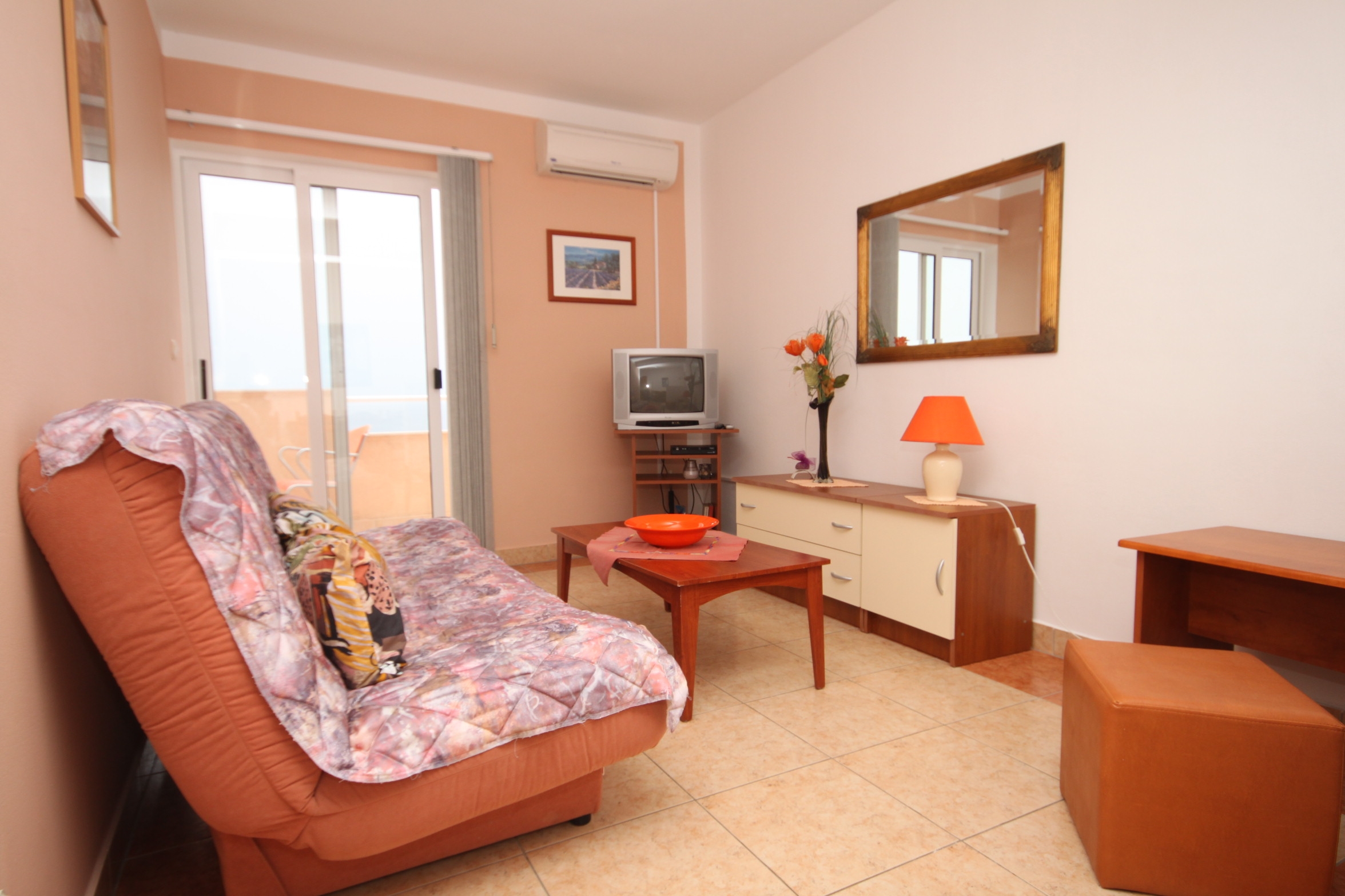 Top Hvar Ivan Dolac Top Hvar Ivan Dolac