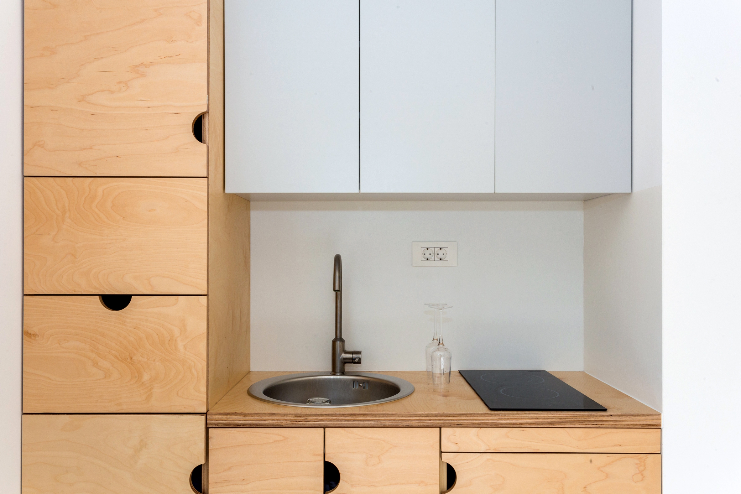 Room near beach Slano, Dubrovnik (S-8737-b) Room near beach Slano, Dubrovnik (S-8737-b)