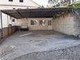 Parkoviště Jelsa, Hvar, Parkoviště 8746 - Ubytování s oblázkovou pláží.