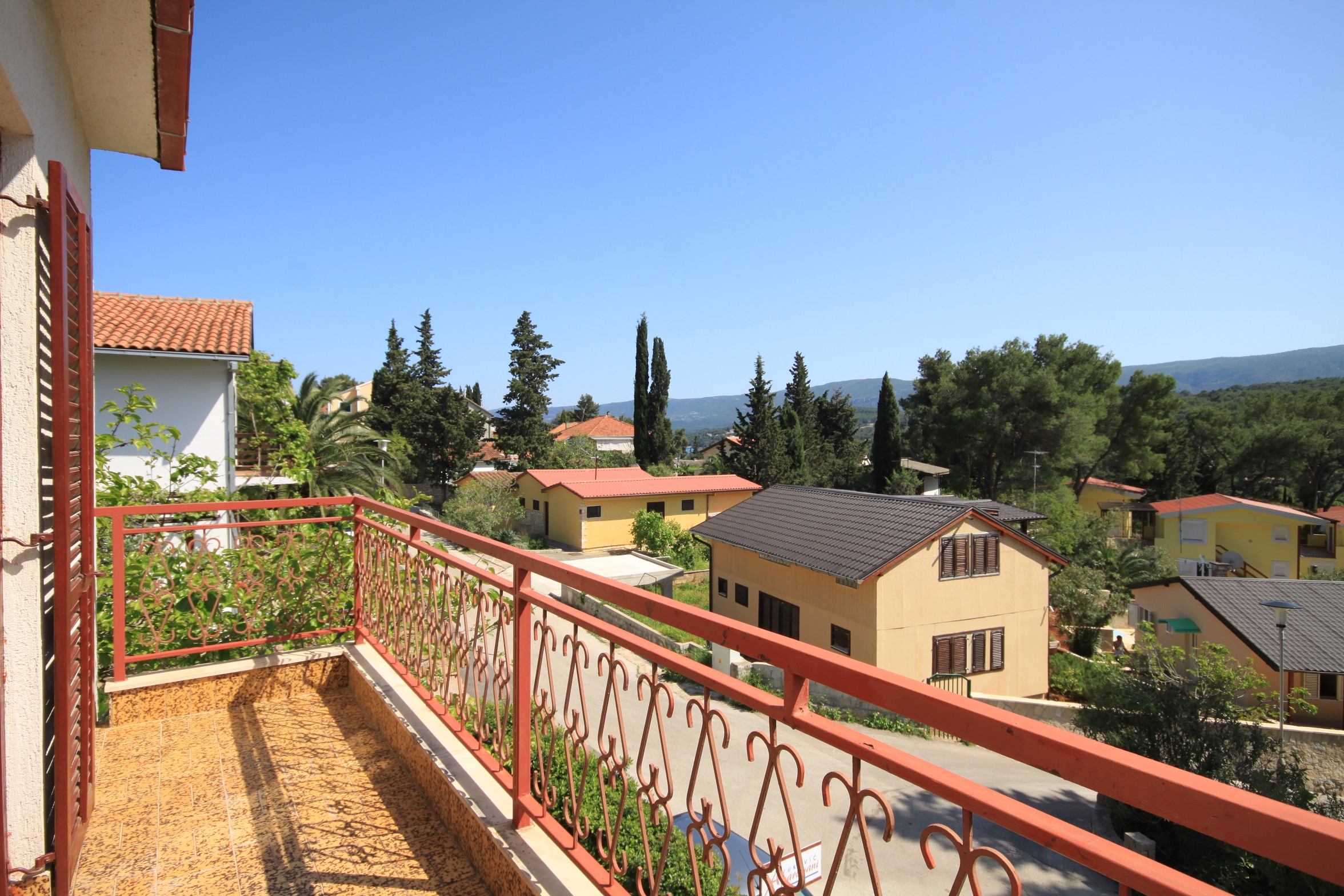 Two bedroom apartment with balcony Vrboska, Hvar  A-b