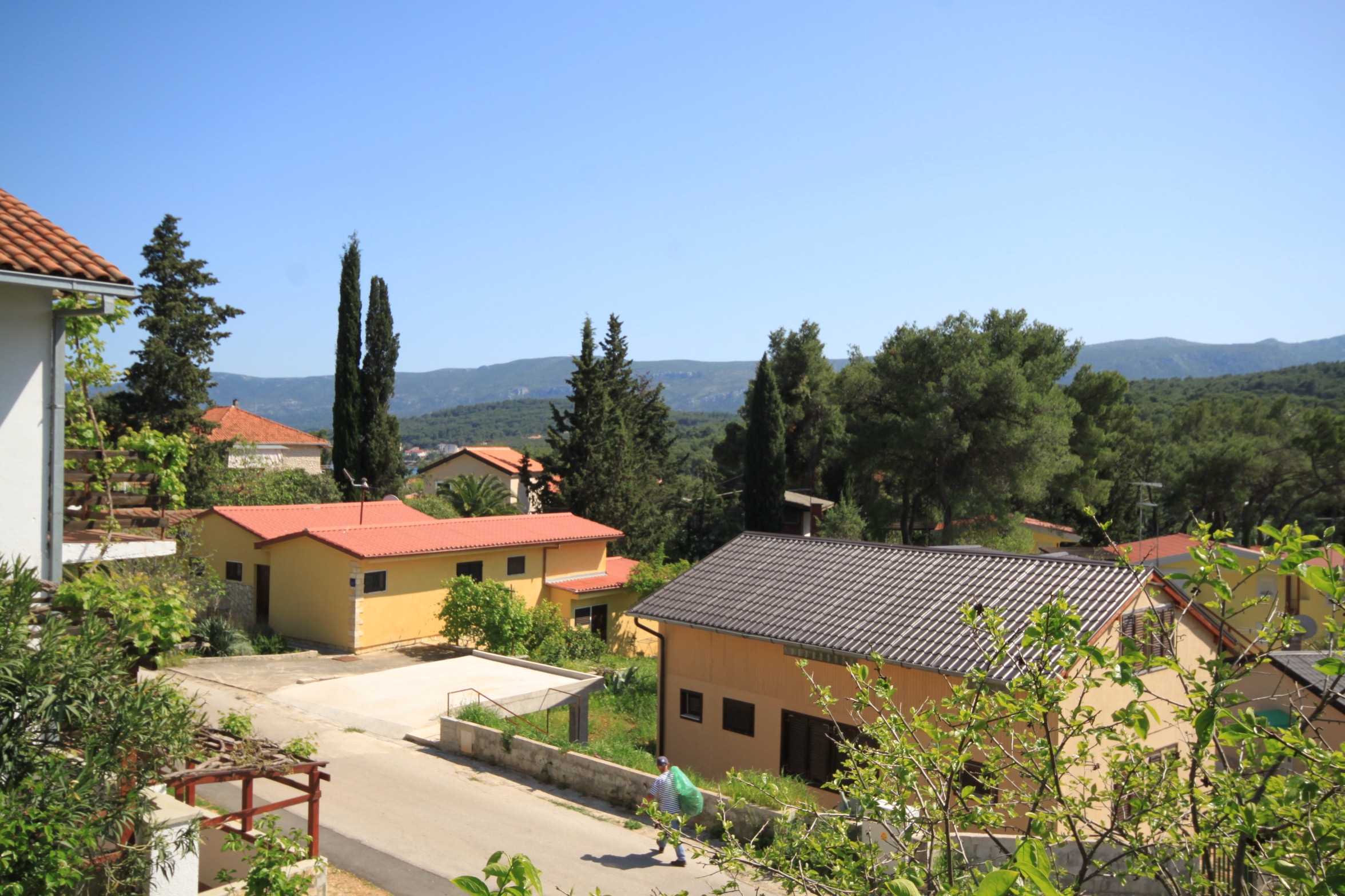 Two bedroom apartment with balcony Vrboska, Hvar  A-b