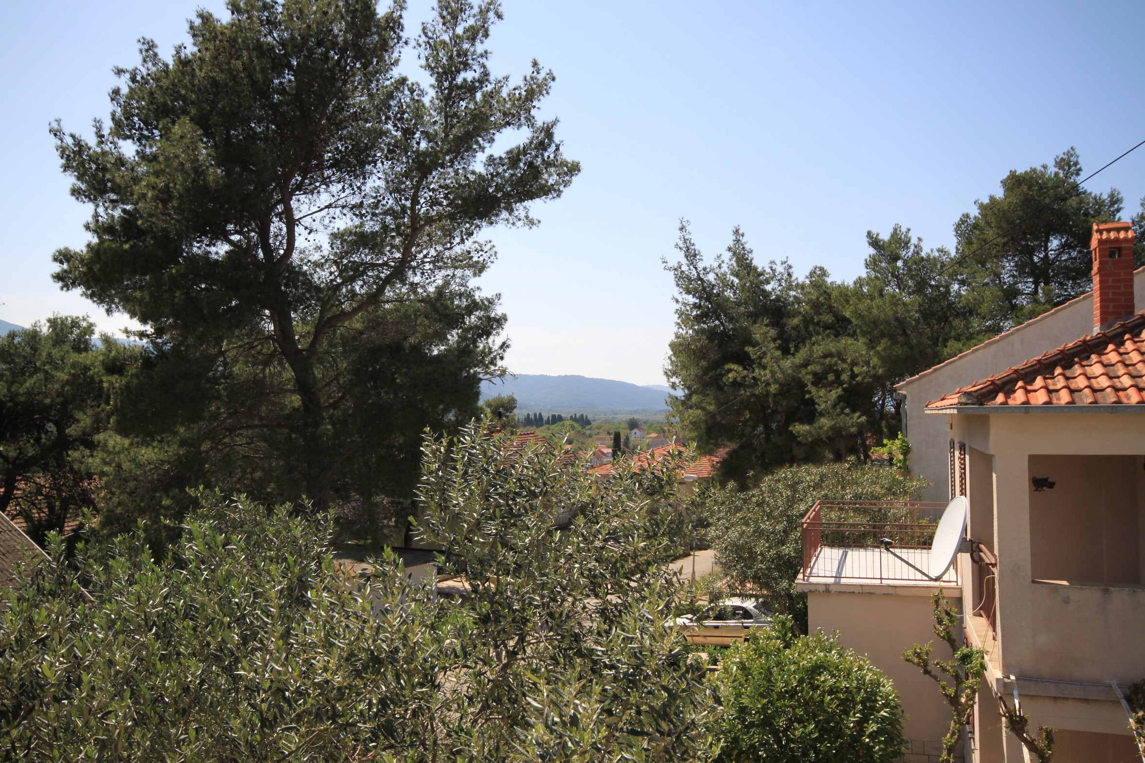 Two bedroom apartment with balcony Vrboska, Hvar  A-b