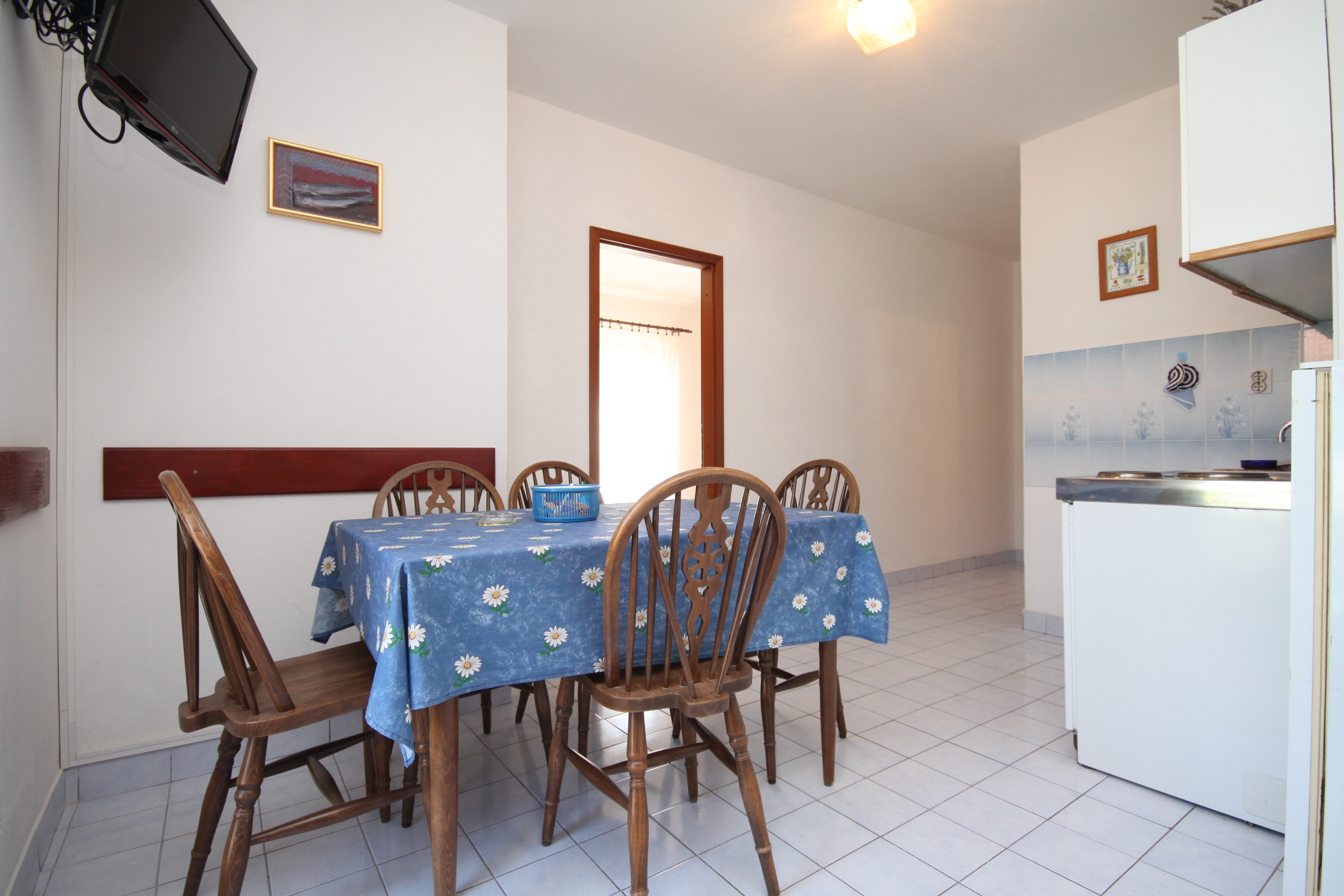 Two bedroom apartment with balcony Vrboska, Hvar (A-8748-b)