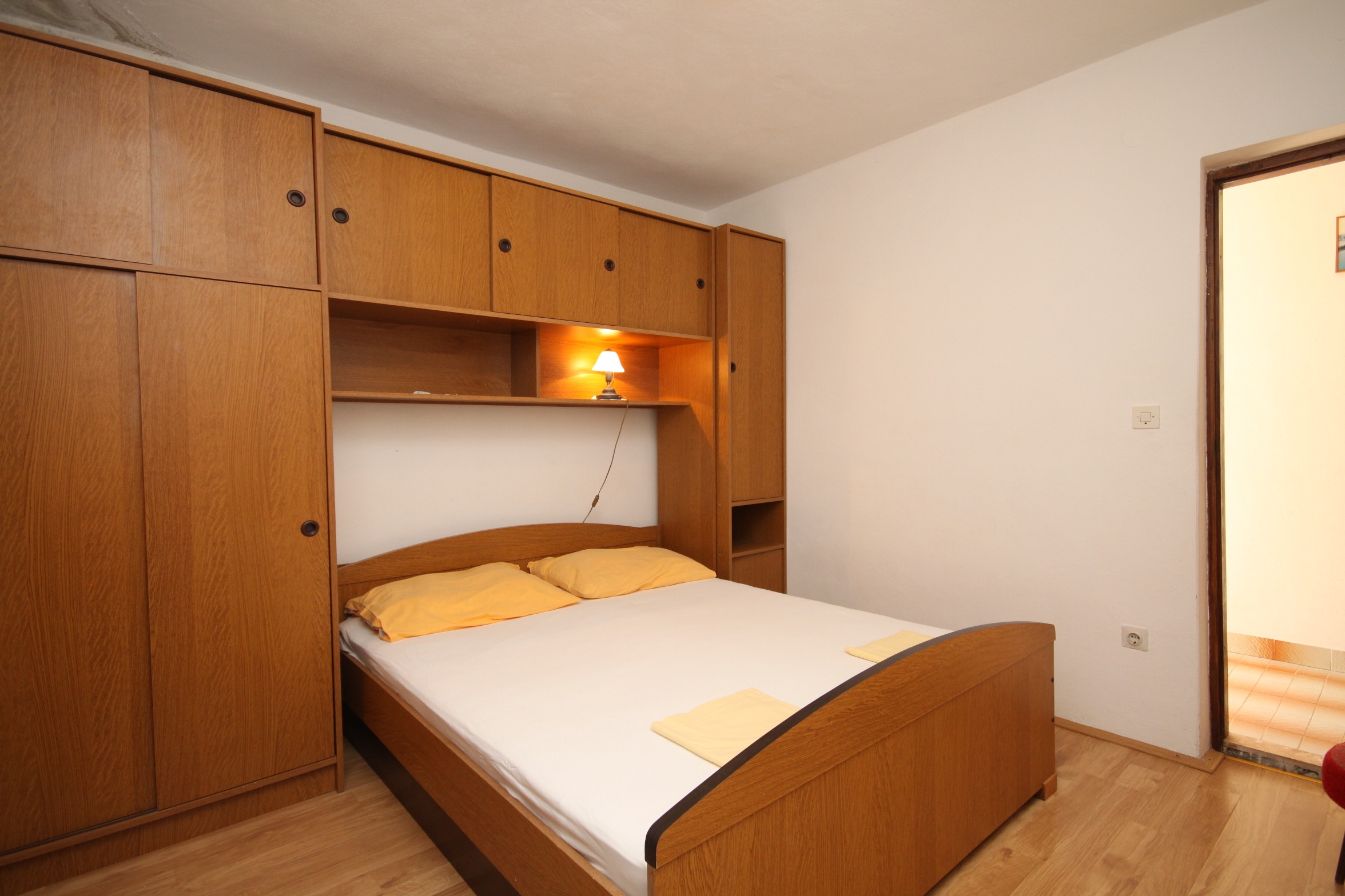 Top Hvar Basina Top Hvar Basina