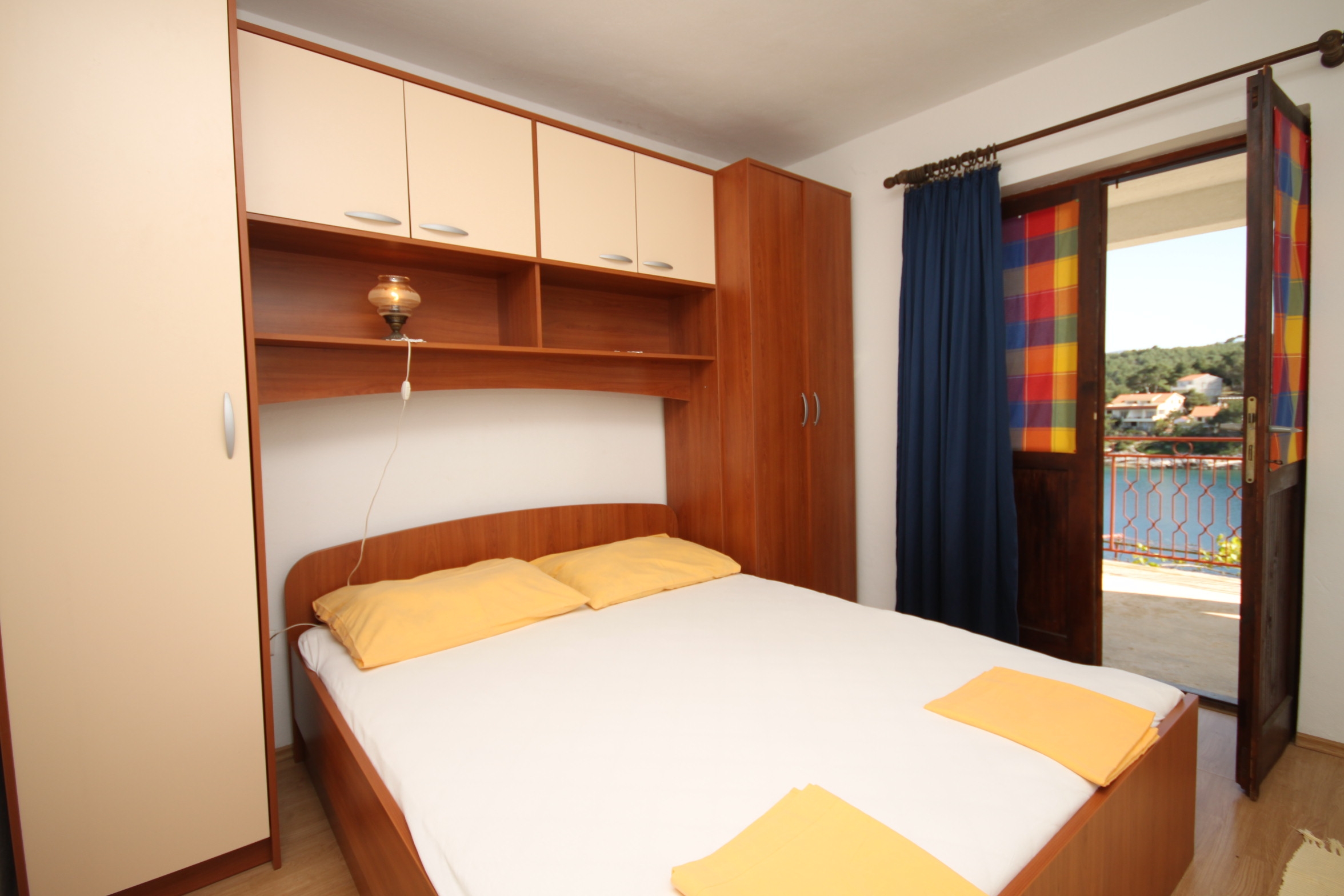 Top Hvar Basina Top Hvar Basina