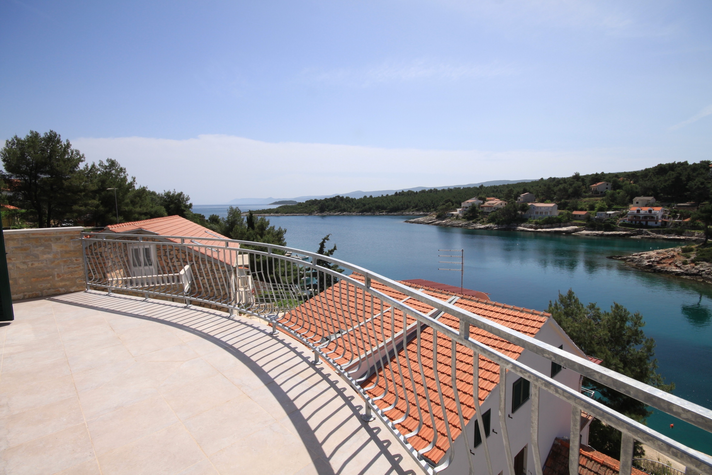 Two bedroom apartment near beach Basina, Hvar (A-8754-a)