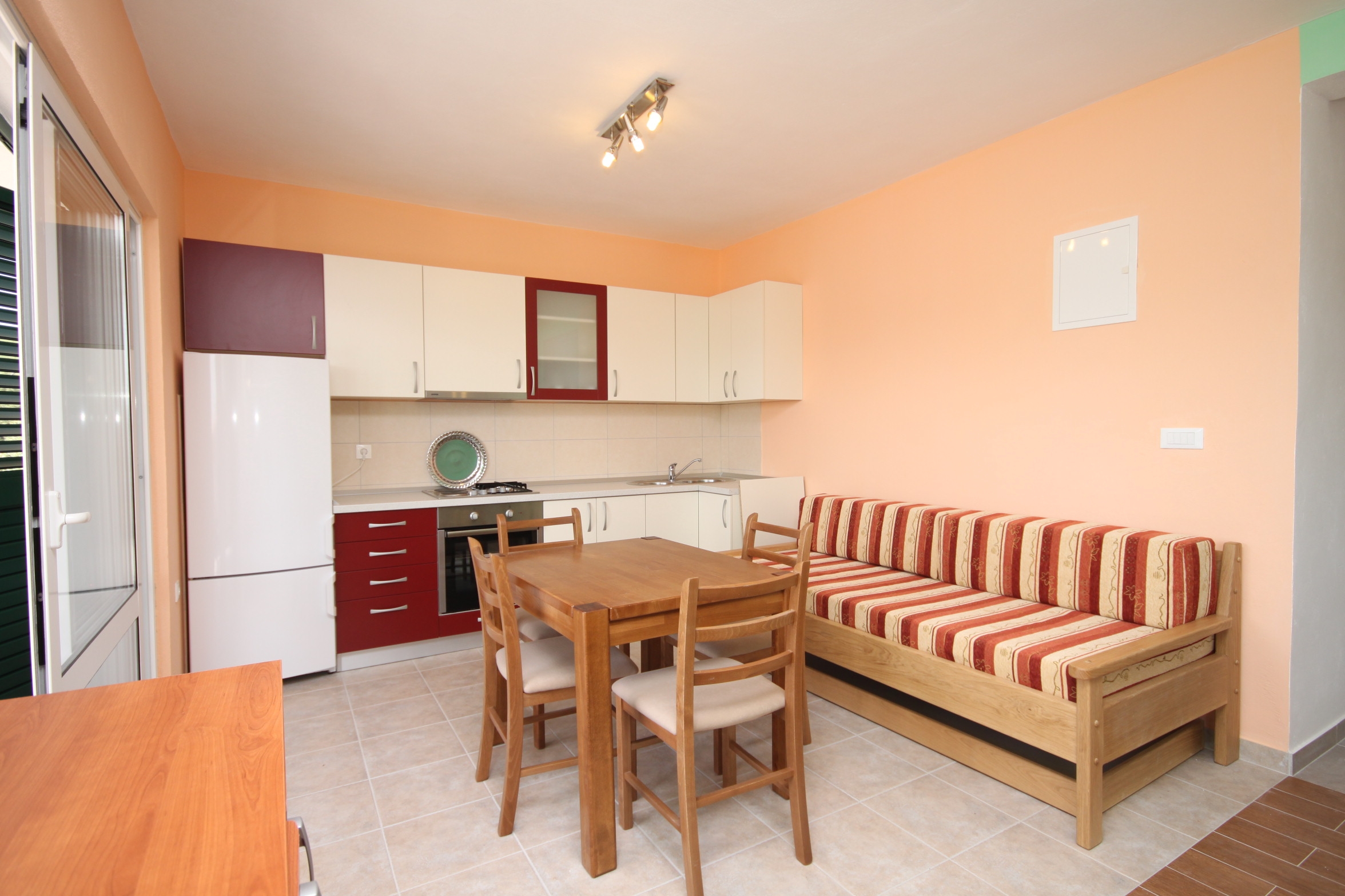 Top Hvar Basina Top Hvar Basina