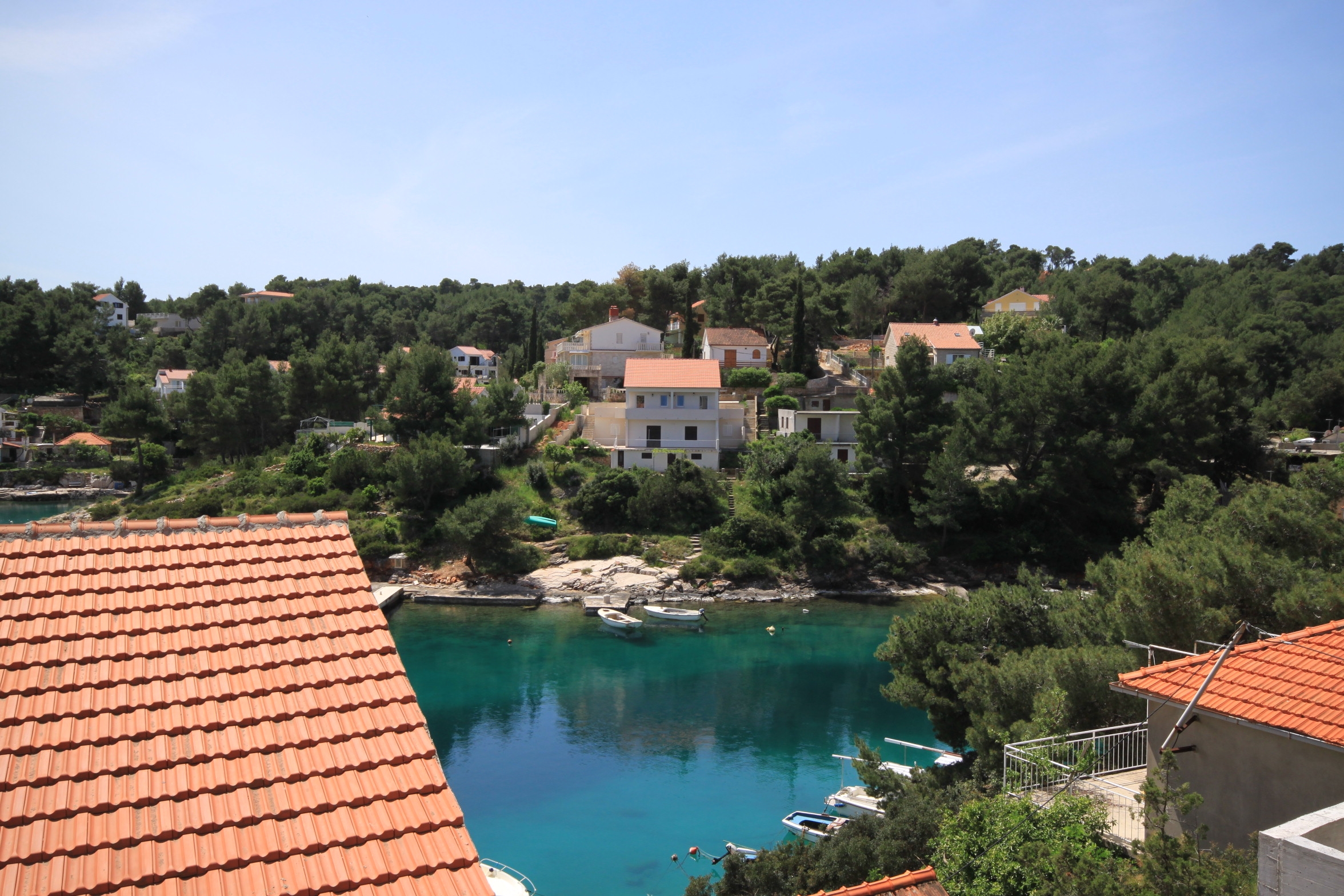Two bedroom apartment near beach Basina, Hvar  A-b