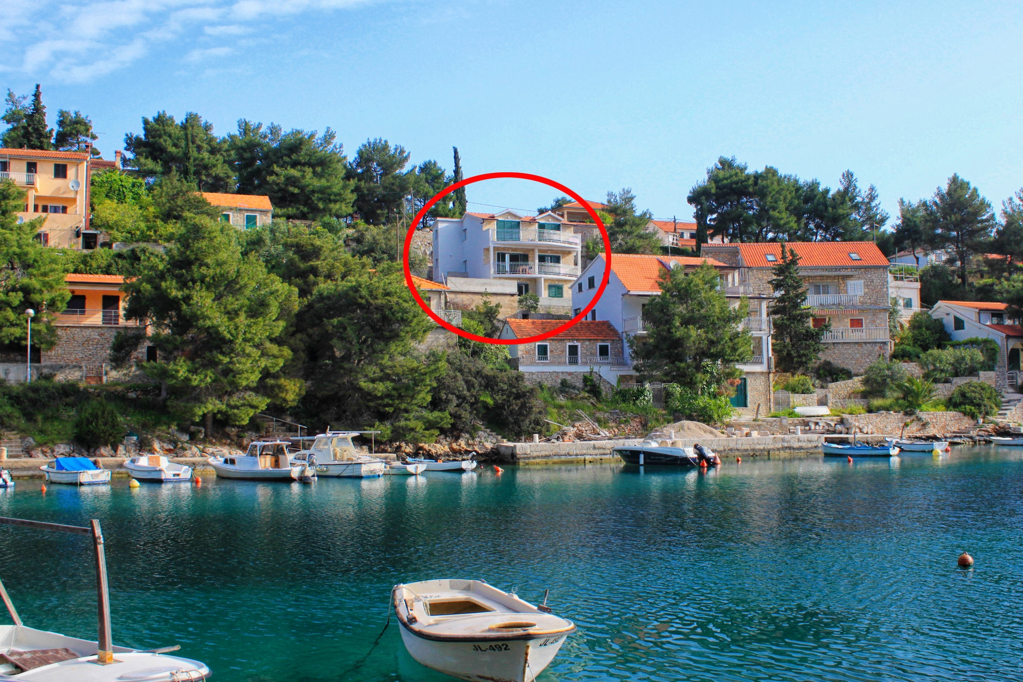 Studio flat near beach Basina, Hvar (AS-8754-b)