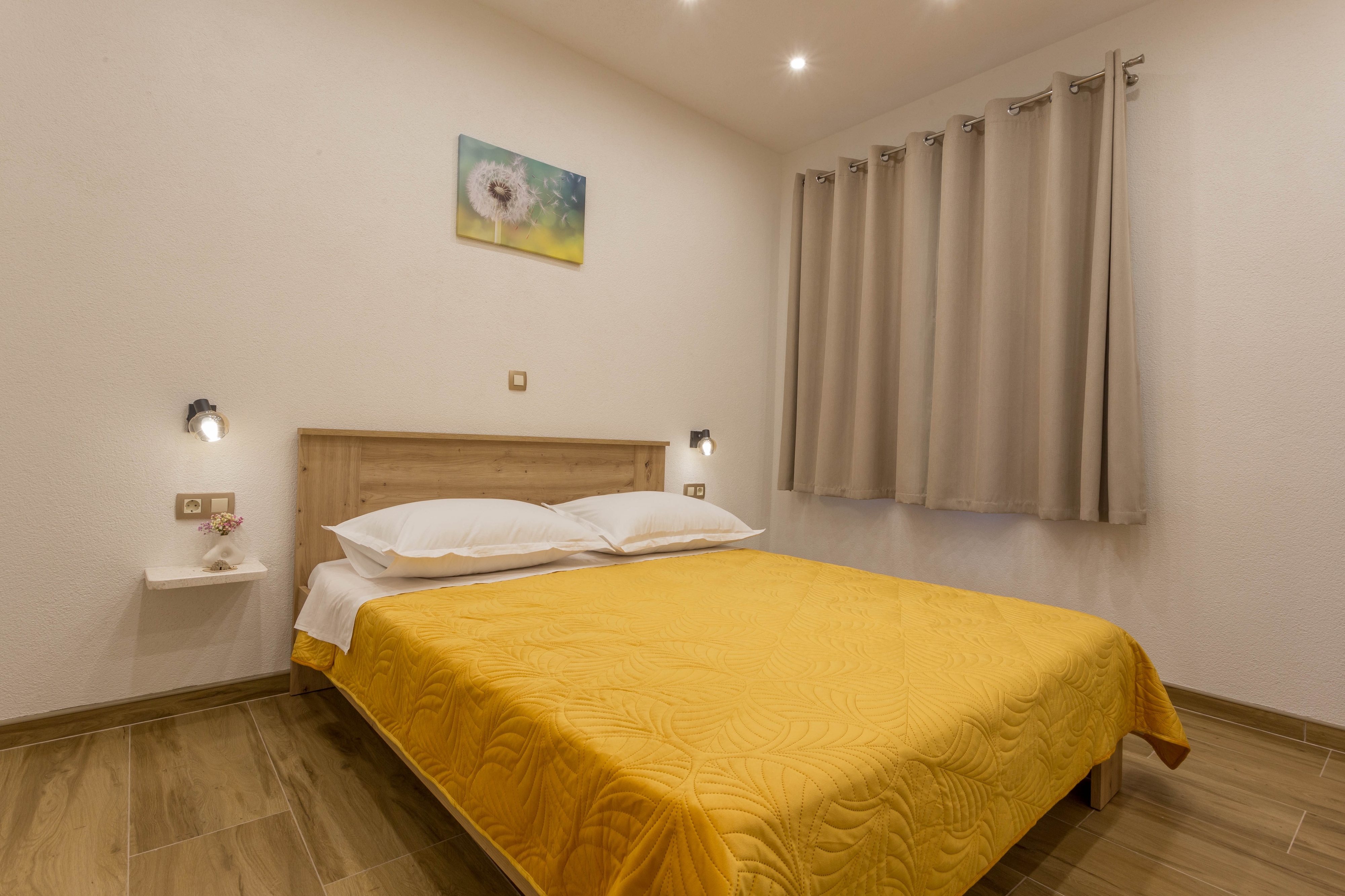 Two bedroom apartment near beach Cove Zastupac, Hvar  A-a