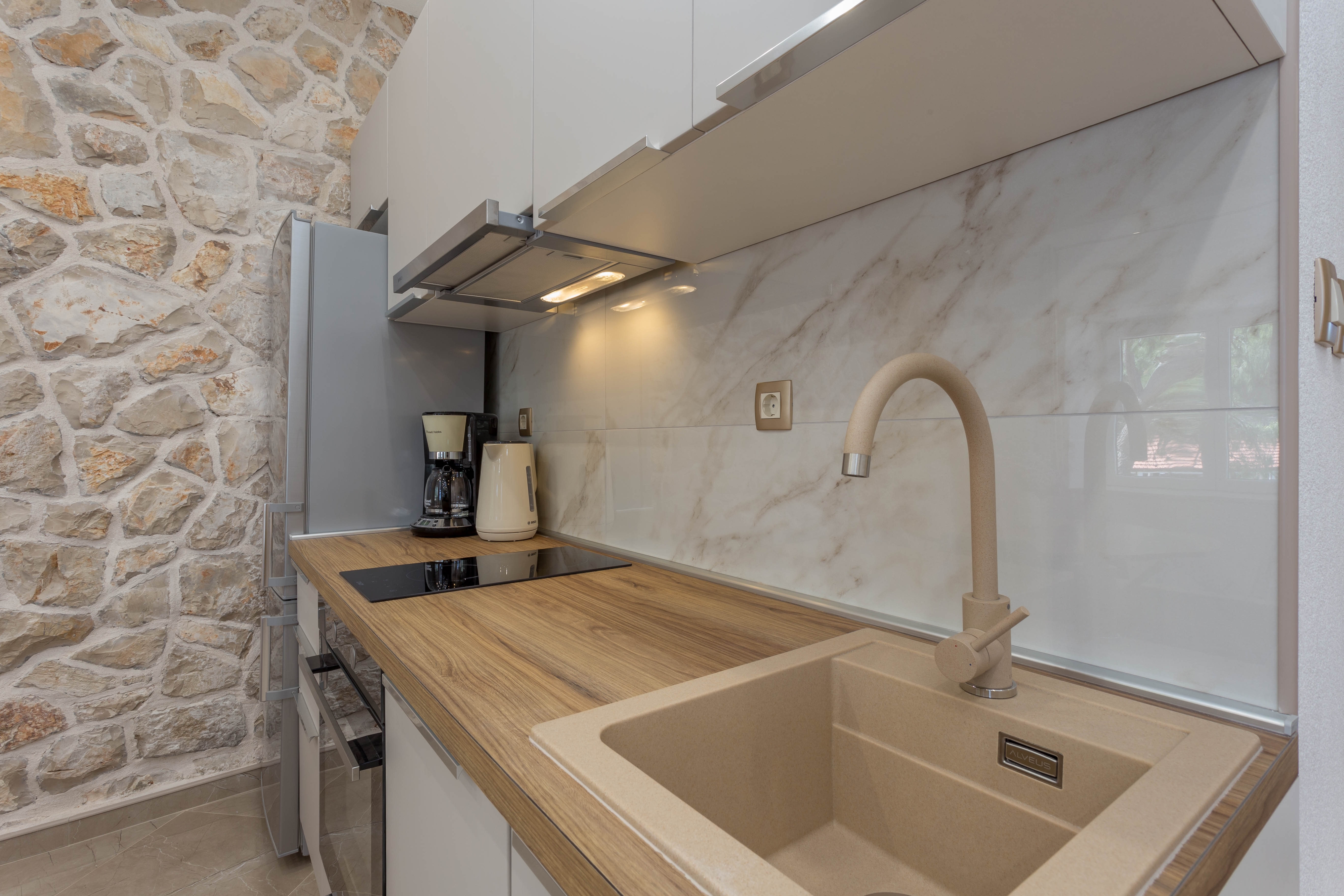 Two bedroom apartment near beach Cove Zastupac, Hvar  A-a