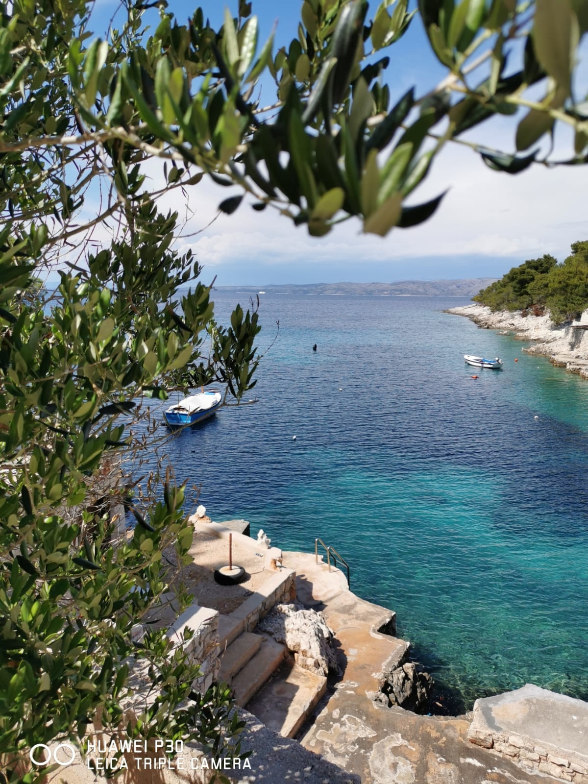One bedroom apartment near beach Cove Zastupac, Hvar  A-b