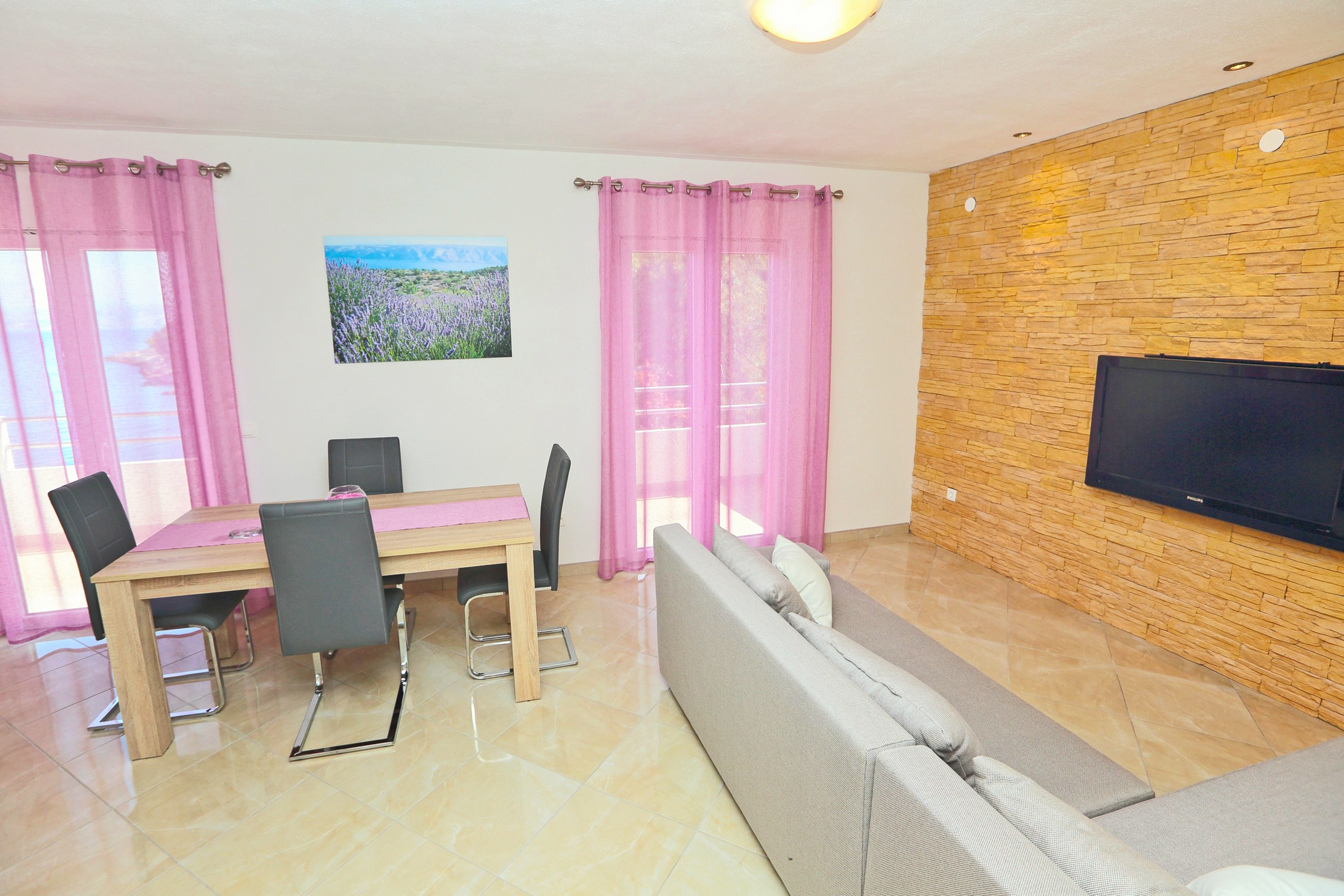 Two bedroom apartment near beach Cove Zastupac (Hvar) (A-8761-d) Two bedroom apartment near beach Cove Zastupac (Hvar) (A-8761-d)