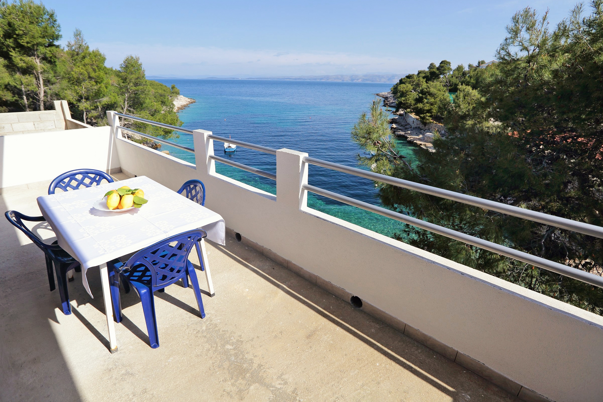 Two bedroom apartment near beach Cove Zastupac (Hvar) (A-8761-d) Two bedroom apartment near beach Cove Zastupac (Hvar) (A-8761-d)