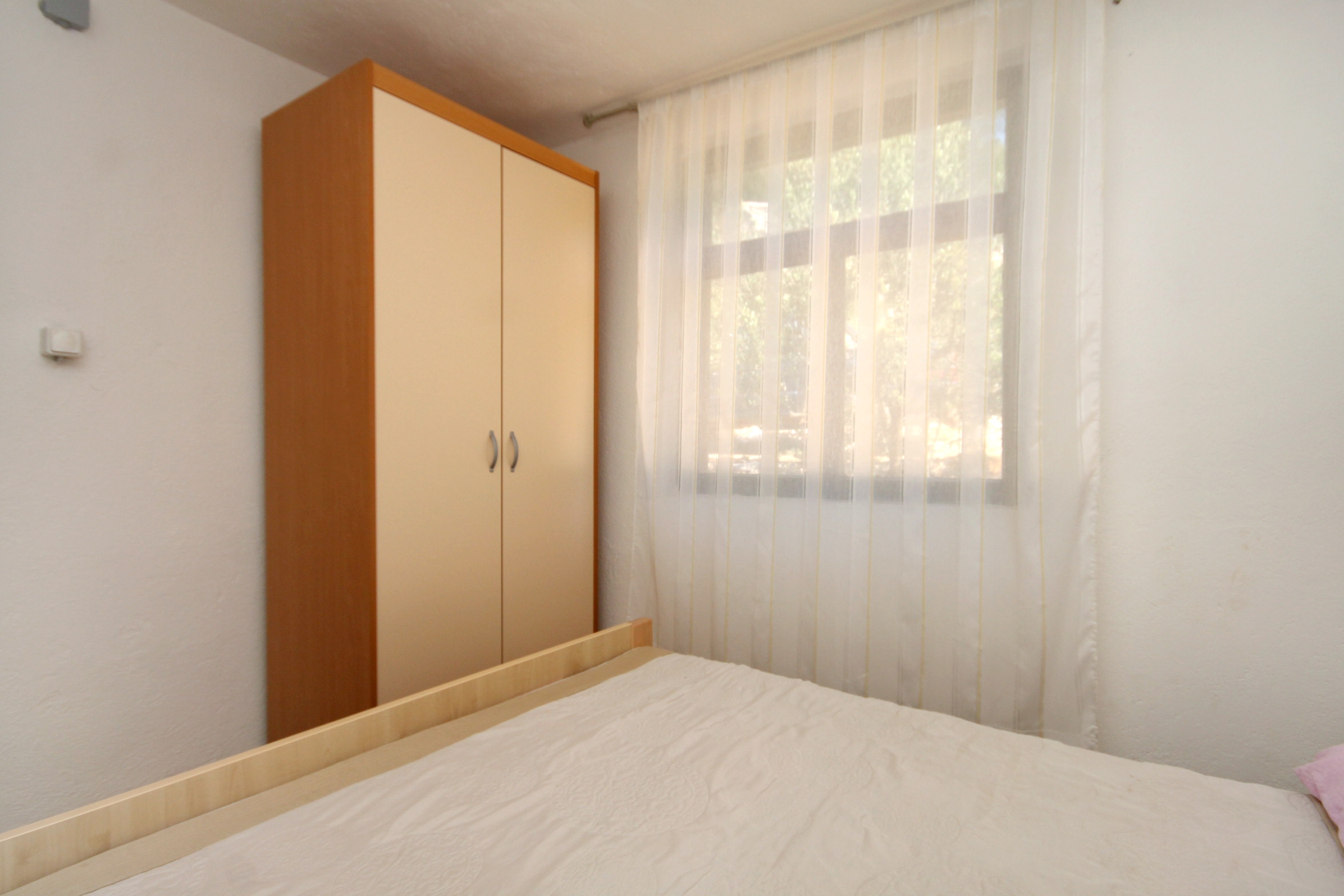 Four bedroom house near beach Cove Prisnjak, Hvar  K