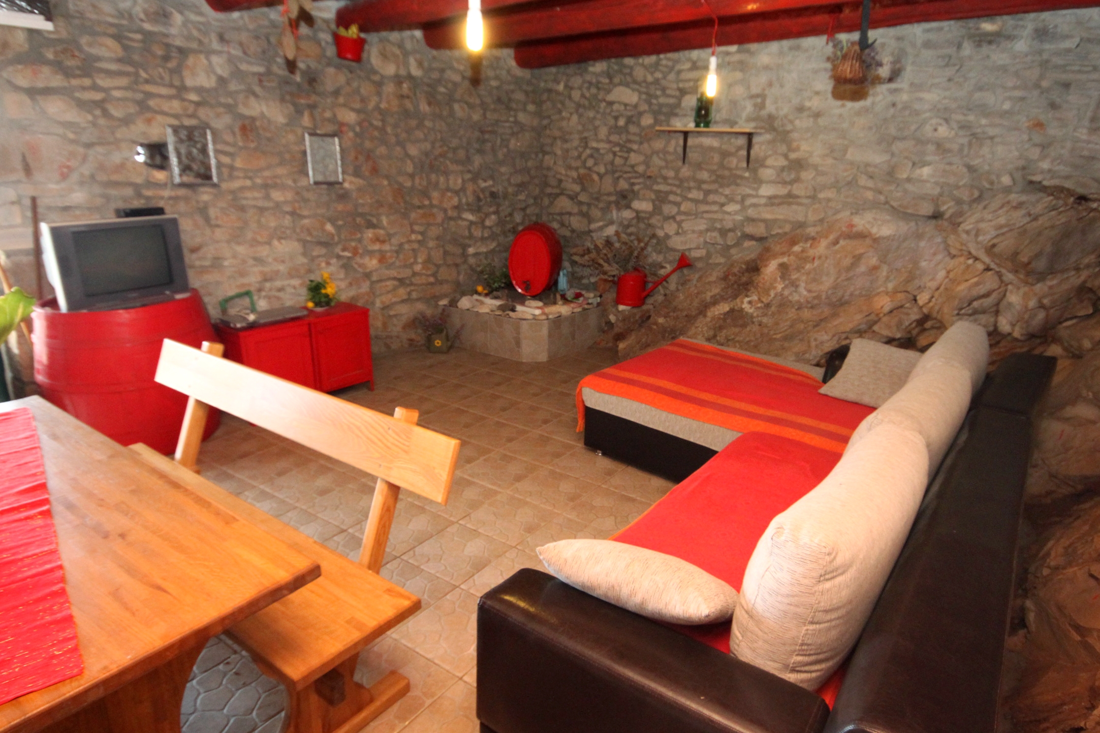 Four-bedroom house near beach Cove Prisnjak, Hvar (K-8763) Four-bedroom house near beach Cove Prisnjak, Hvar (K-8763)