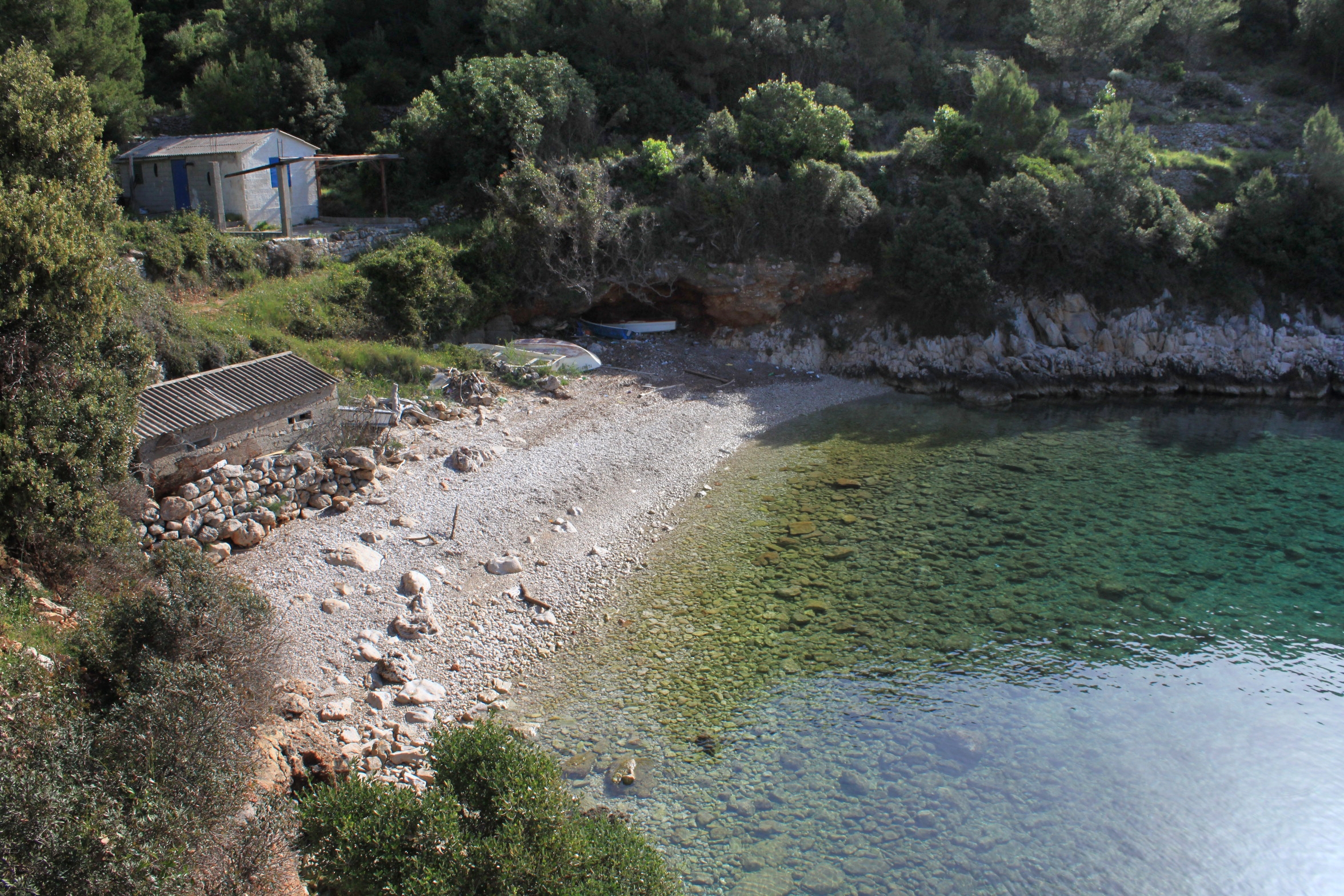 Four bedroom house near beach Cove Prisnjak, Hvar  K