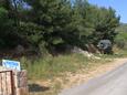 Parking lot Zavala, Hvar, Parking lot 8773 - Apartments with pebble beach.