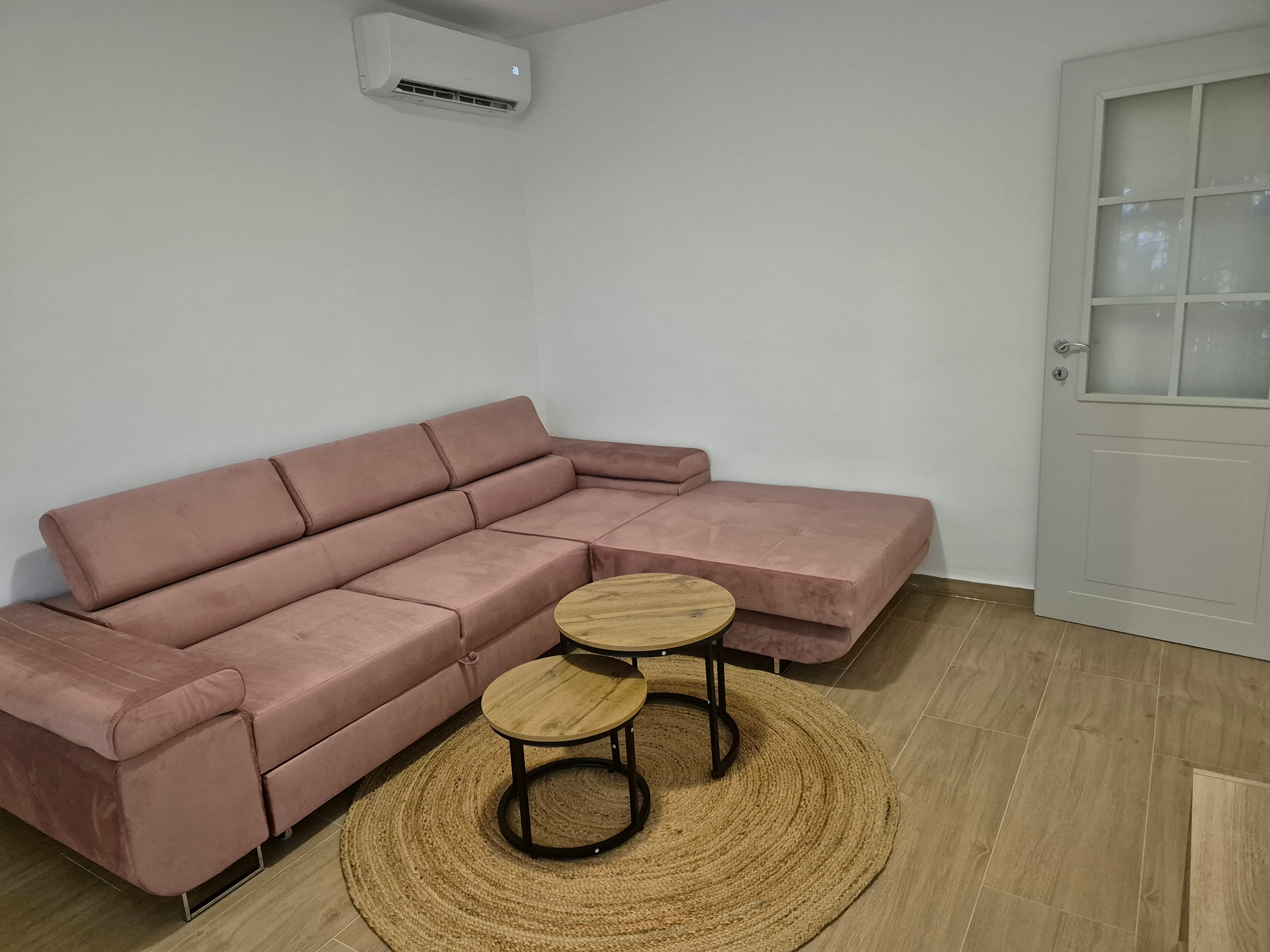 Two bedroom apartment near beach Zavala, Hvar (A-8774-a) Two bedroom apartment near beach Zavala, Hvar (A-8774-a)