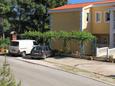 Parking lot Jelsa, Hvar, Parking lot 8777 - Apartments in Croatia.