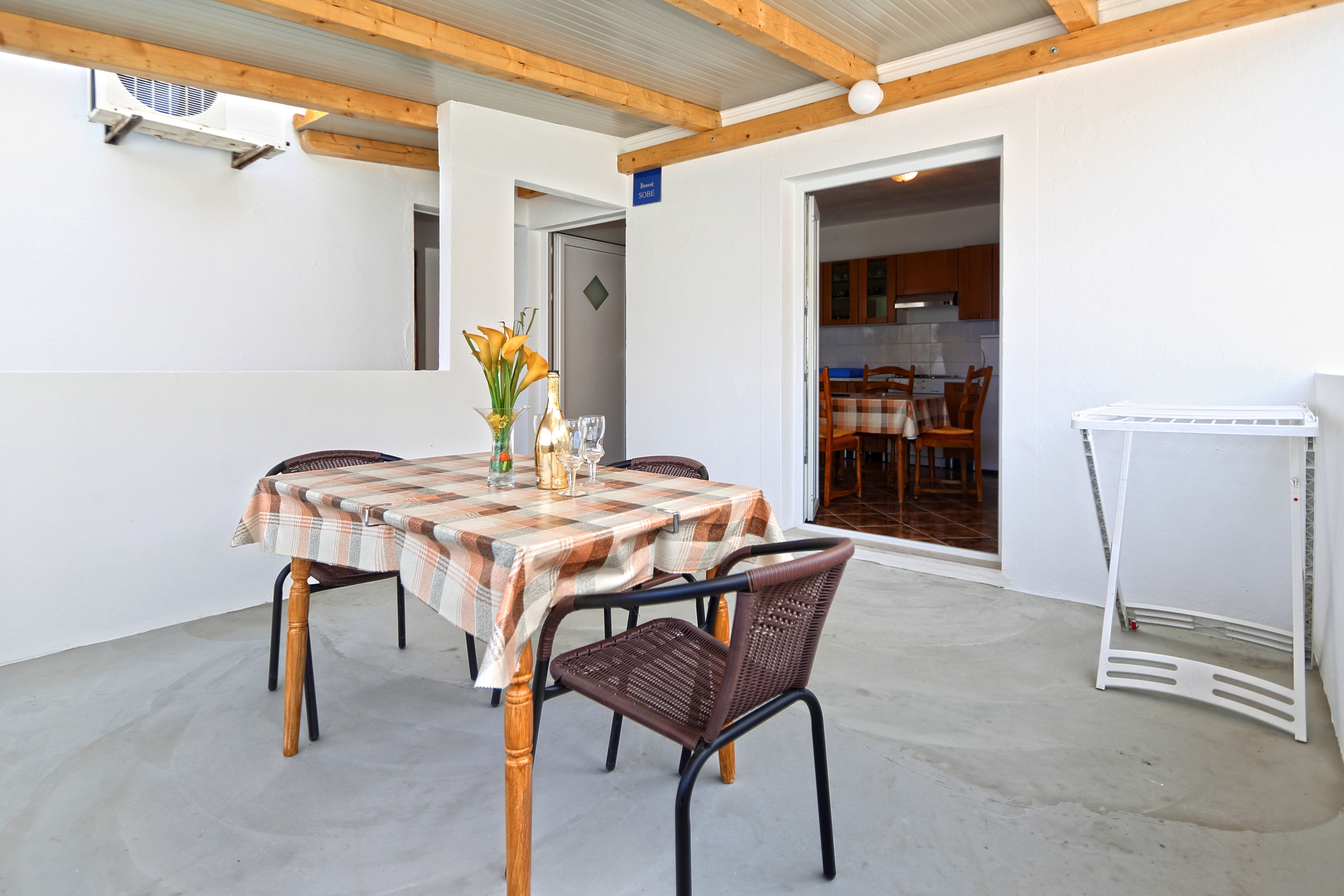 Two bedroom apartment near beach Cove Zaraće (Dubovica), Hvar  A-a