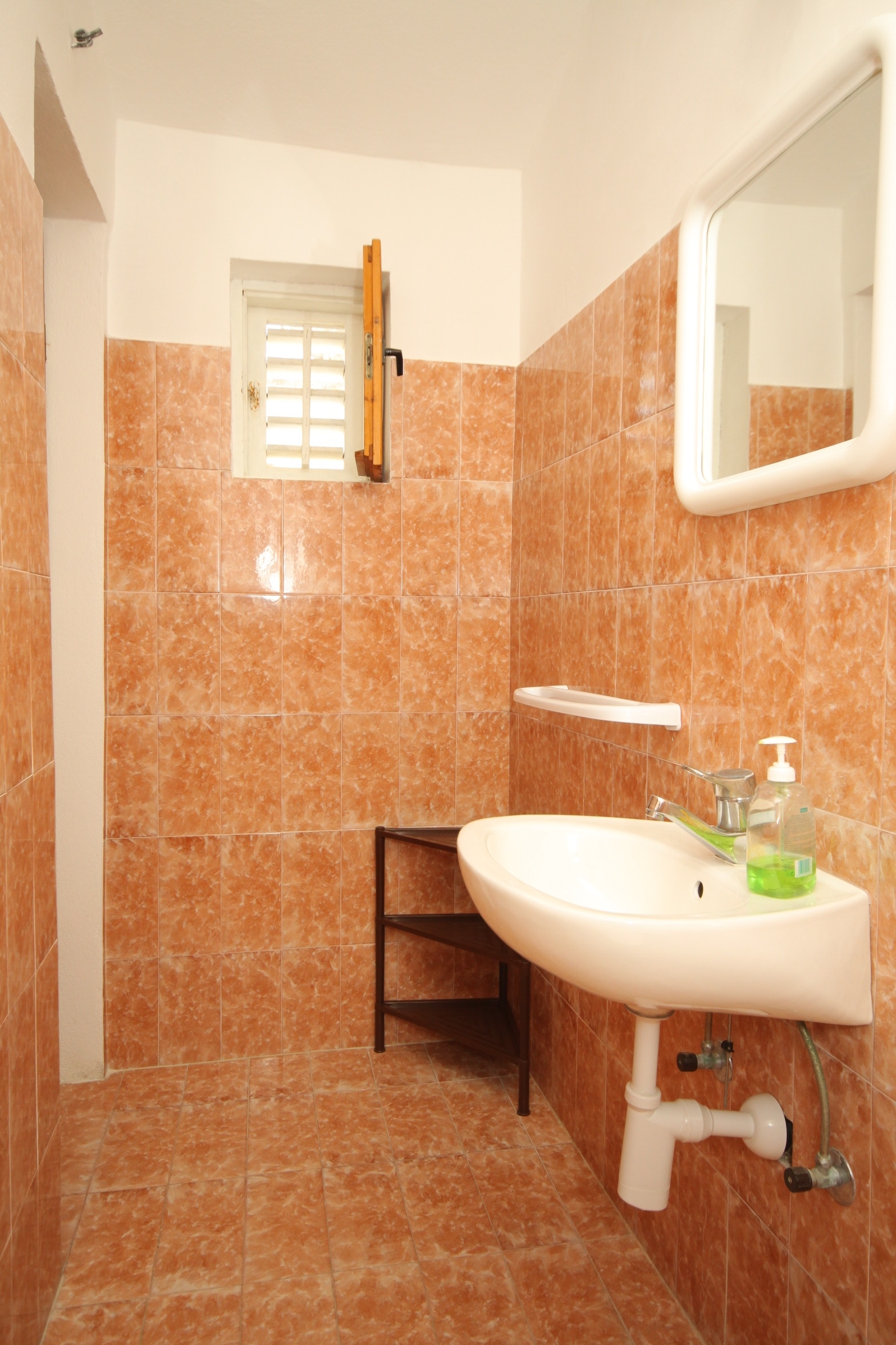 Three bedroom apartment near beach Cove Zaraće (Dubovica), Hvar  A-a