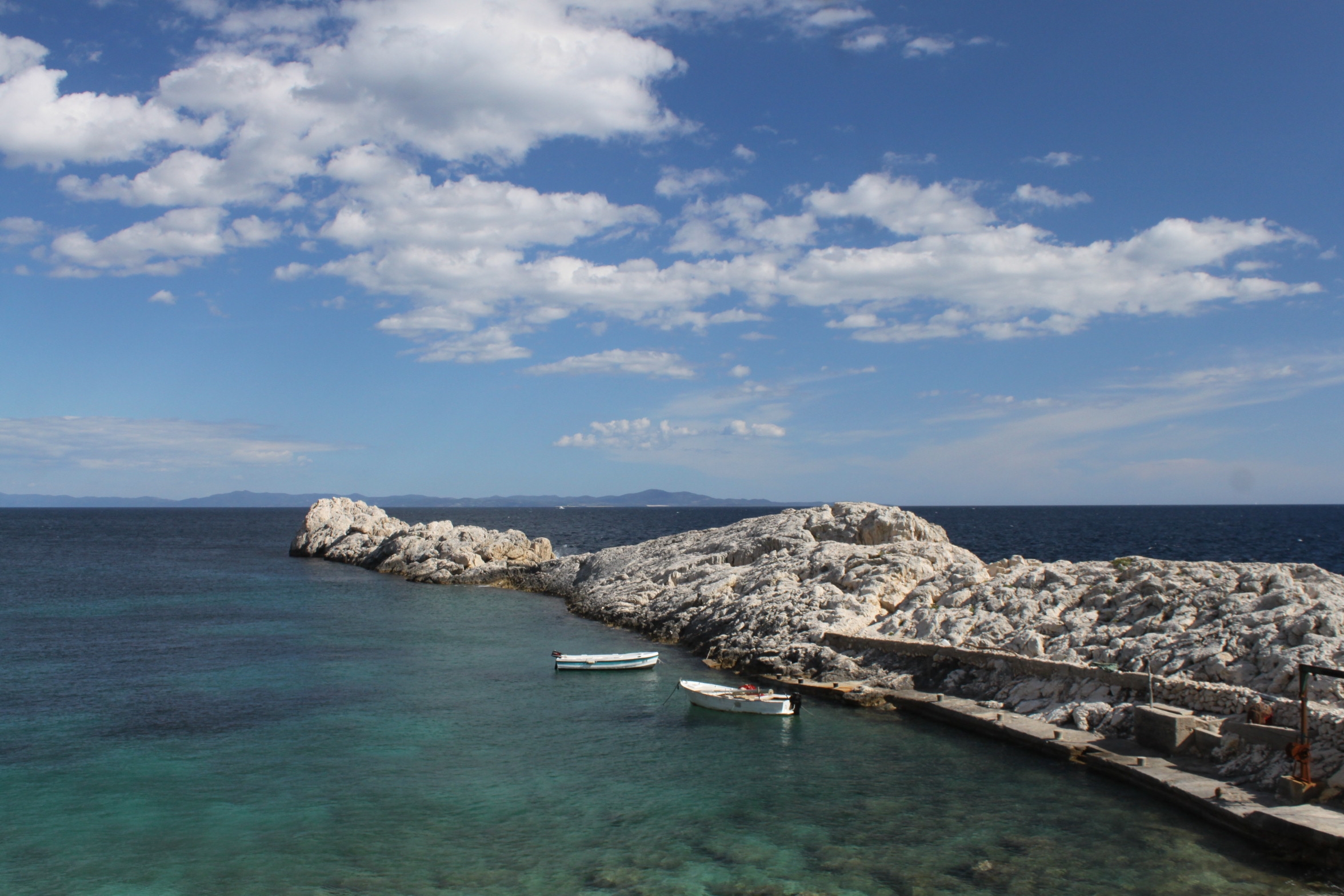 Three bedroom apartment near beach Cove Zaraće (Dubovica), Hvar  A-a