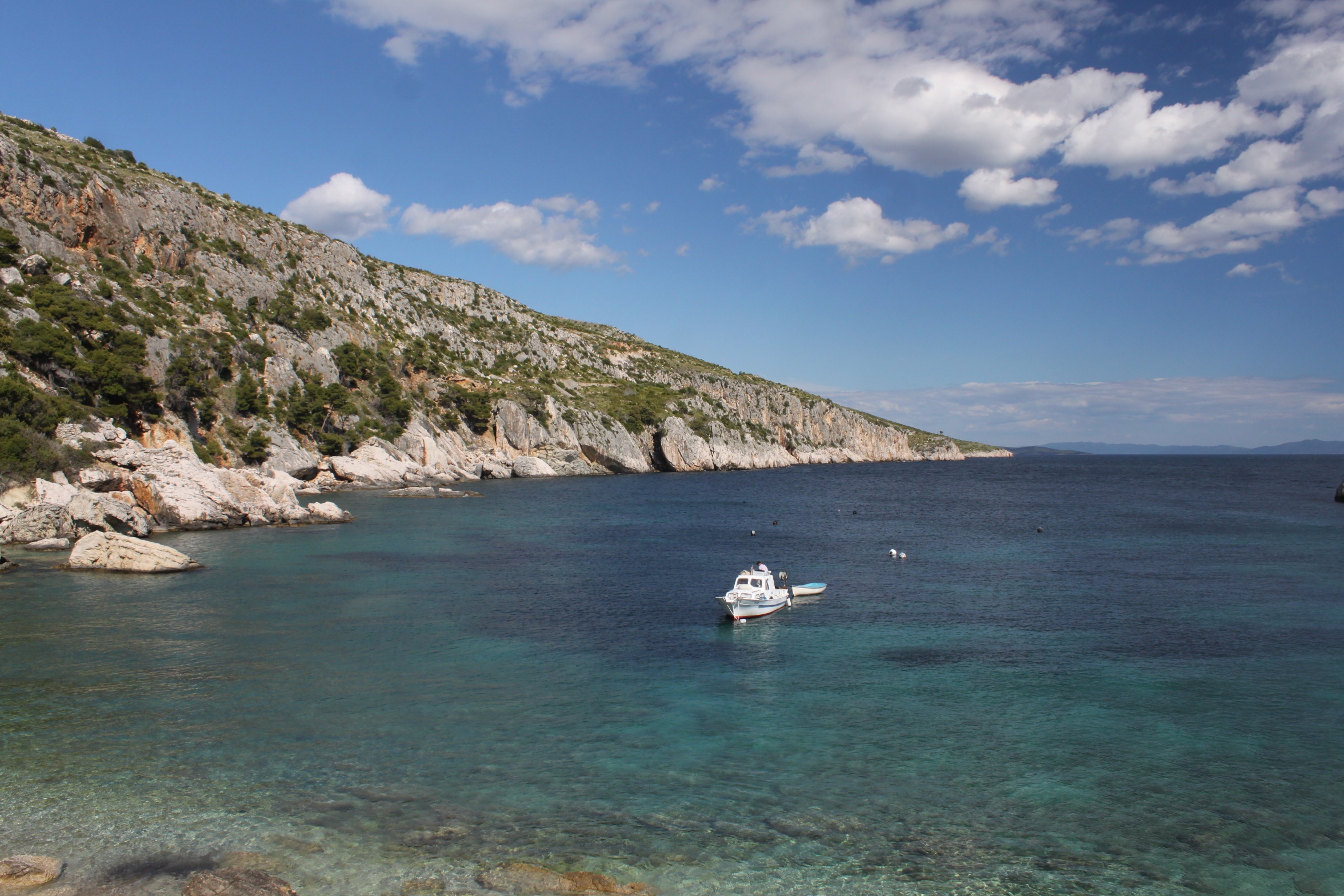 Three bedroom apartment near beach Cove Zaraće (Dubovica), Hvar  A-a