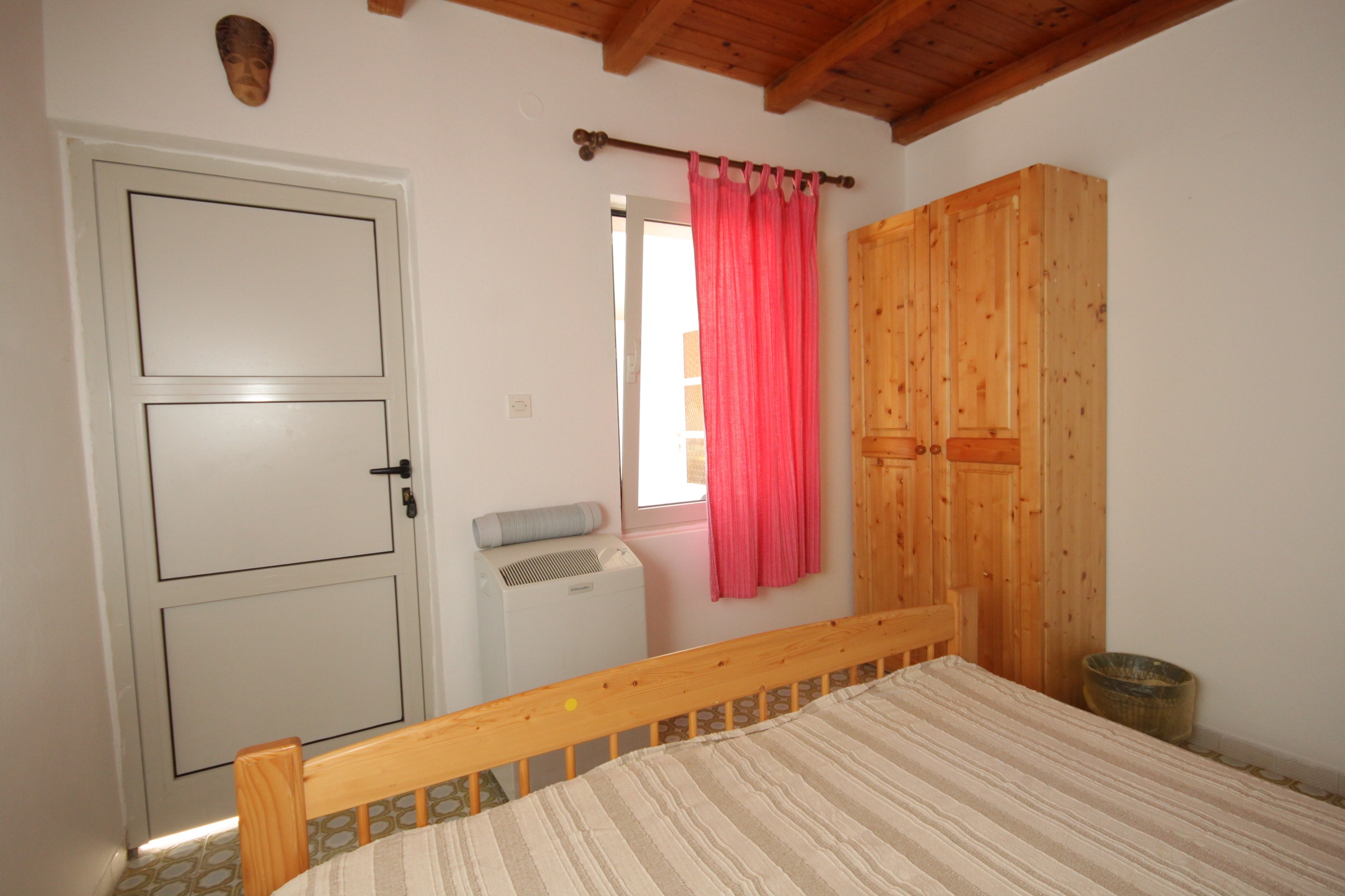 Room near beach Cove Zaraće, Hvar (S-8781-b)