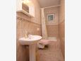 Ivan Dolac, Bathroom in the apartment, (pet friendly).