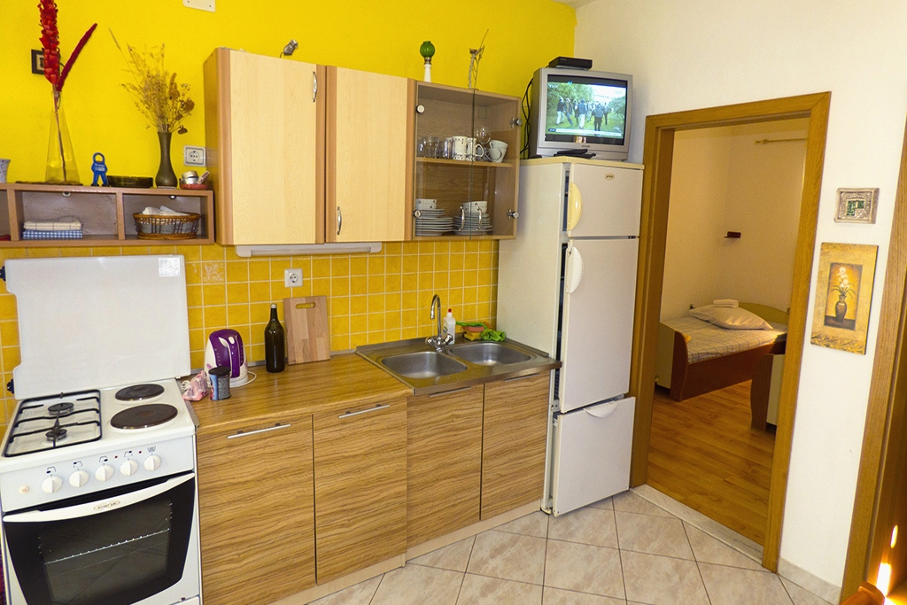 Top Hvar Ivan Dolac Top Hvar Ivan Dolac