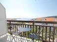 Hvar, Balcon dans l’hébergement en type studio-apartment, avec la vue sur la mer et WiFi.
