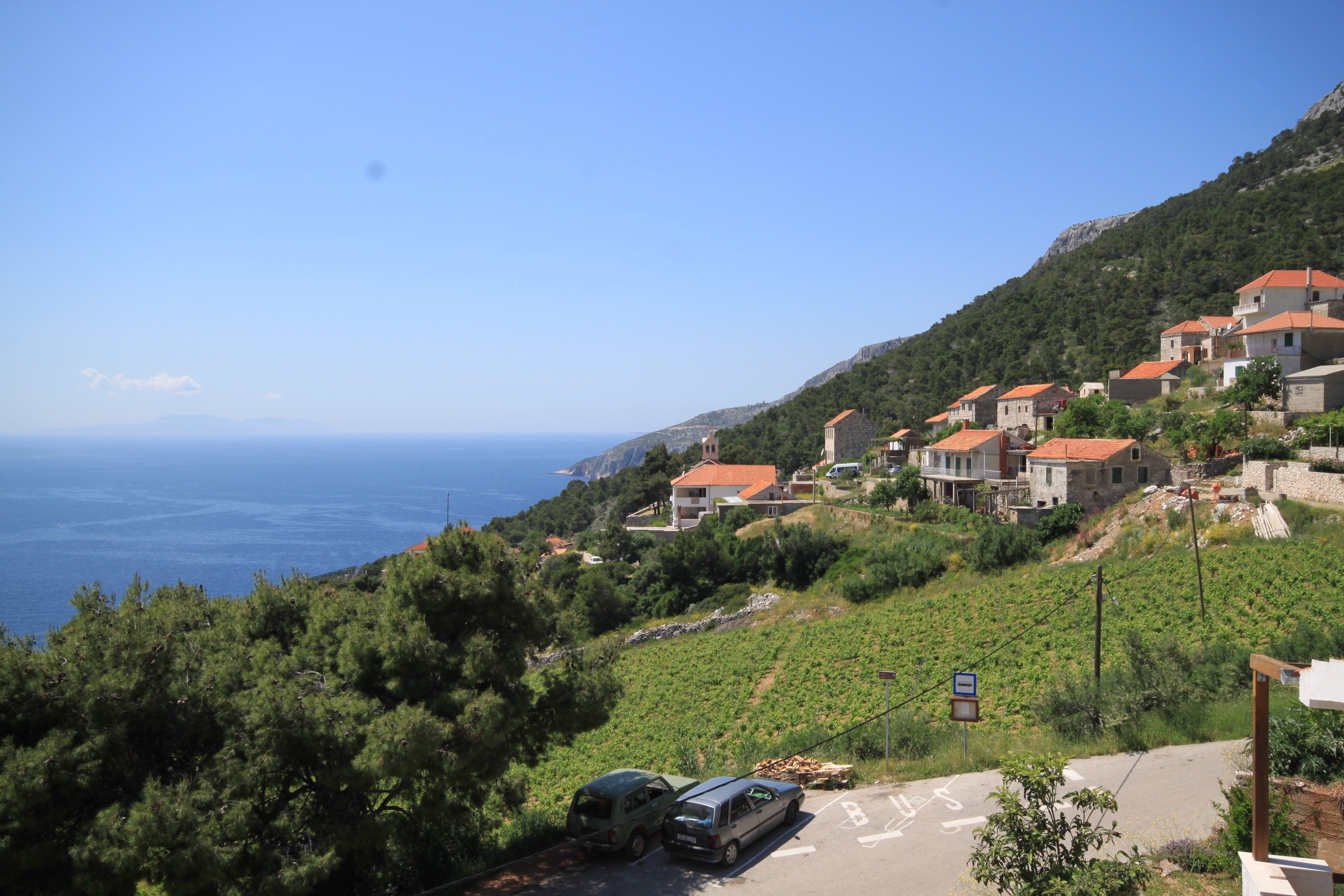 Two bedroom apartment with terrace and sea view Sveta Nedilja, Hvar  A-a