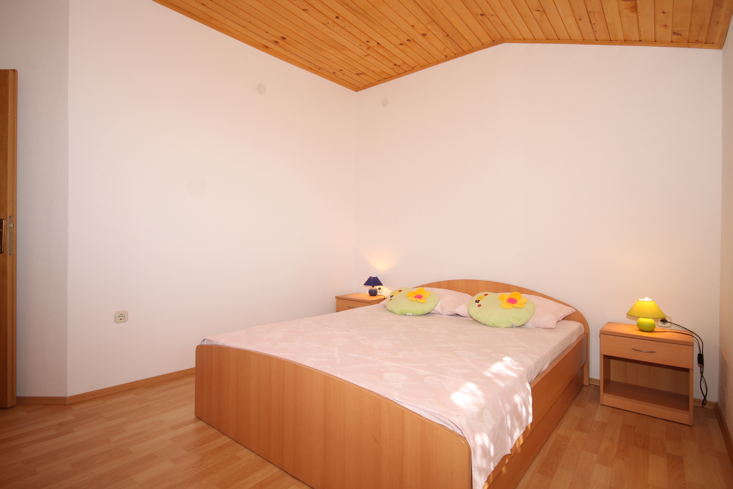 Top Hvar Ivan Dolac Top Hvar Ivan Dolac