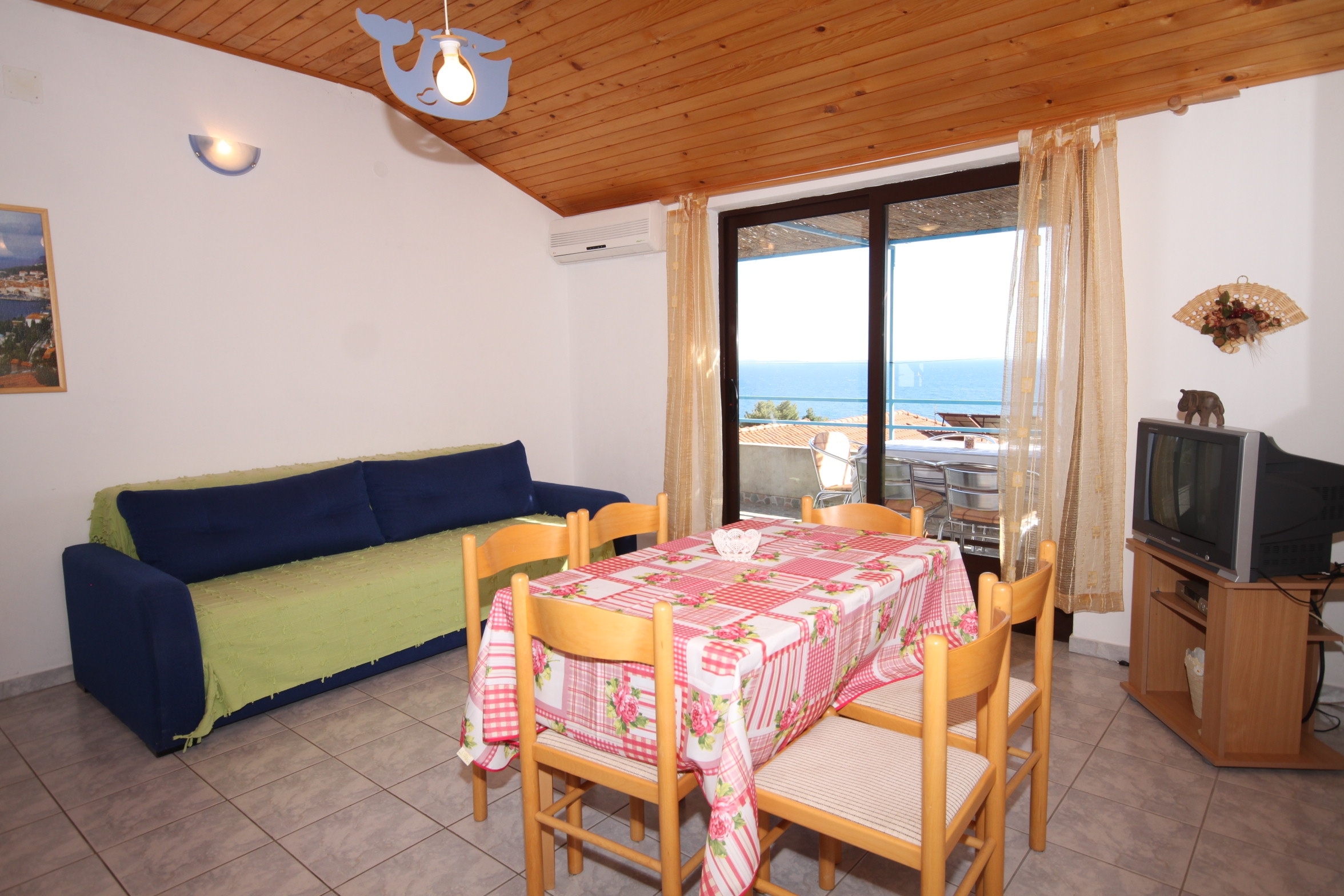Two bedroom apartment with terrace and sea view Ivan Dolac, Hvar (A-8797-a) Two bedroom apartment with terrace and sea view Ivan Dolac, Hvar (A-8797-a)