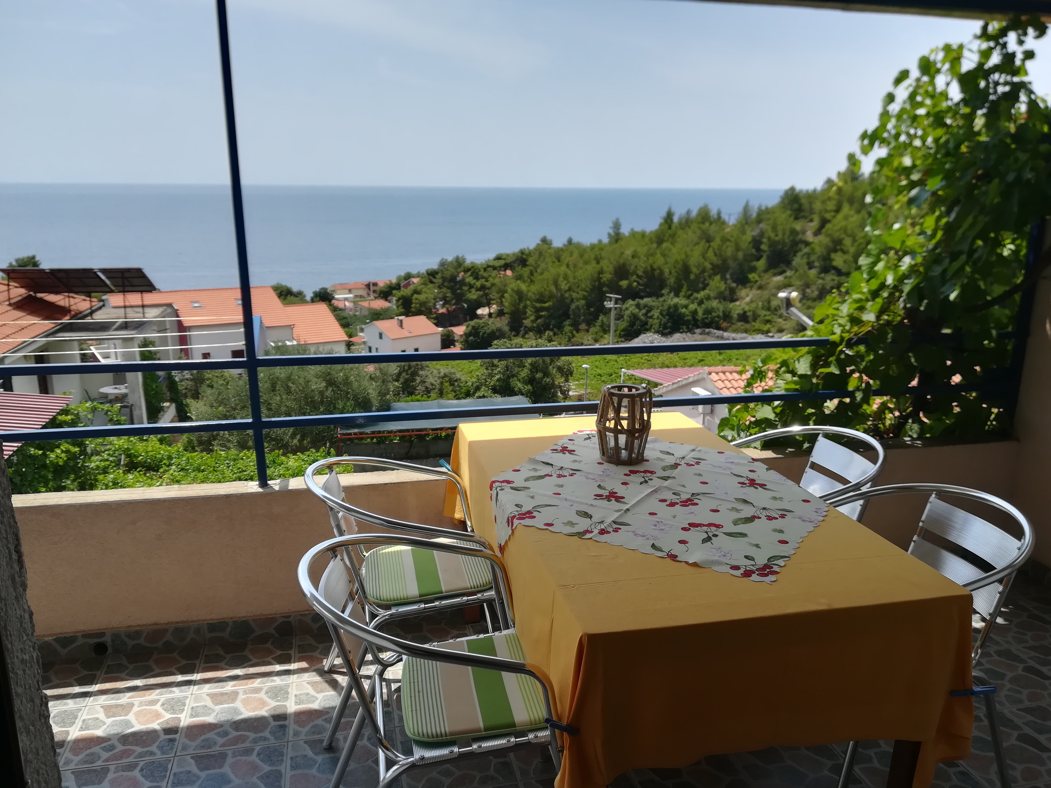 Two bedroom apartment with terrace and sea view Ivan Dolac, Hvar  A-a