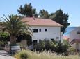 Szálláshely Zavala, Hvar, Szálláshely 8799 - Apartmanok a tenger közelében kavicsos stranddal.