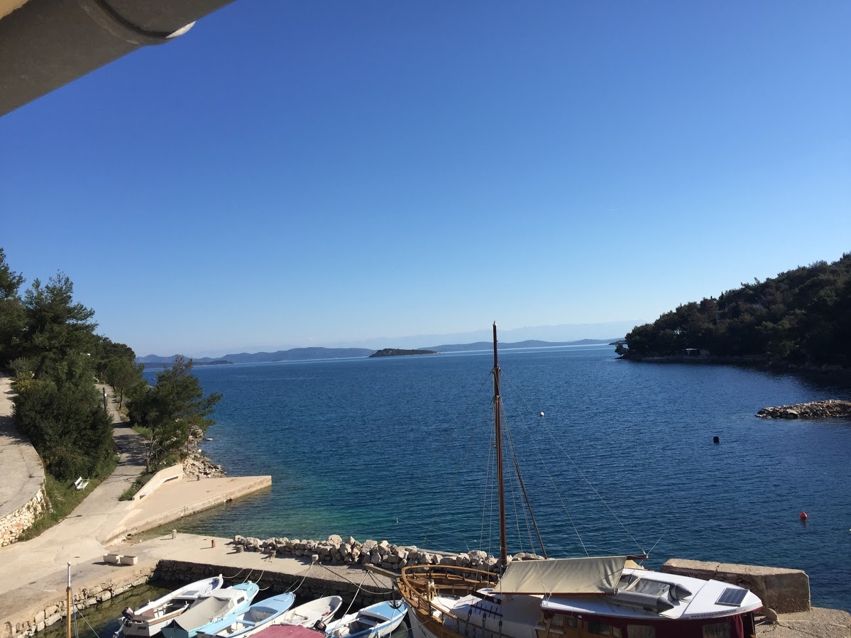 Two bedroom apartment near beach Sali, Dugi otok  A-a