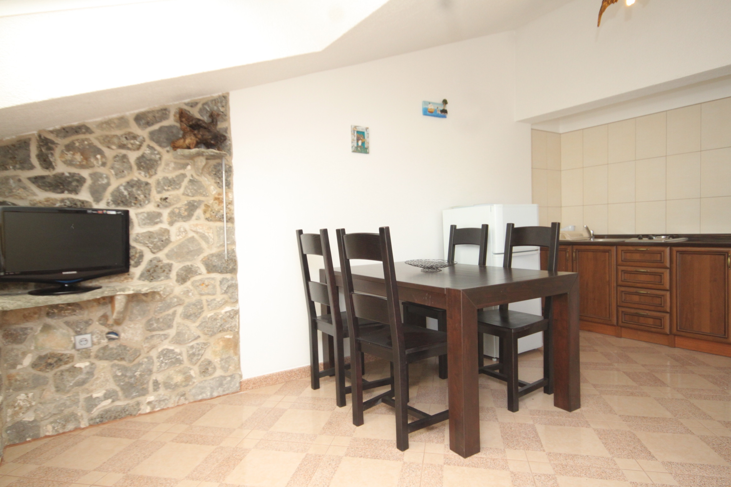 Top Hvar Karkavac - Šćedro Top Hvar Karkavac - Šćedro