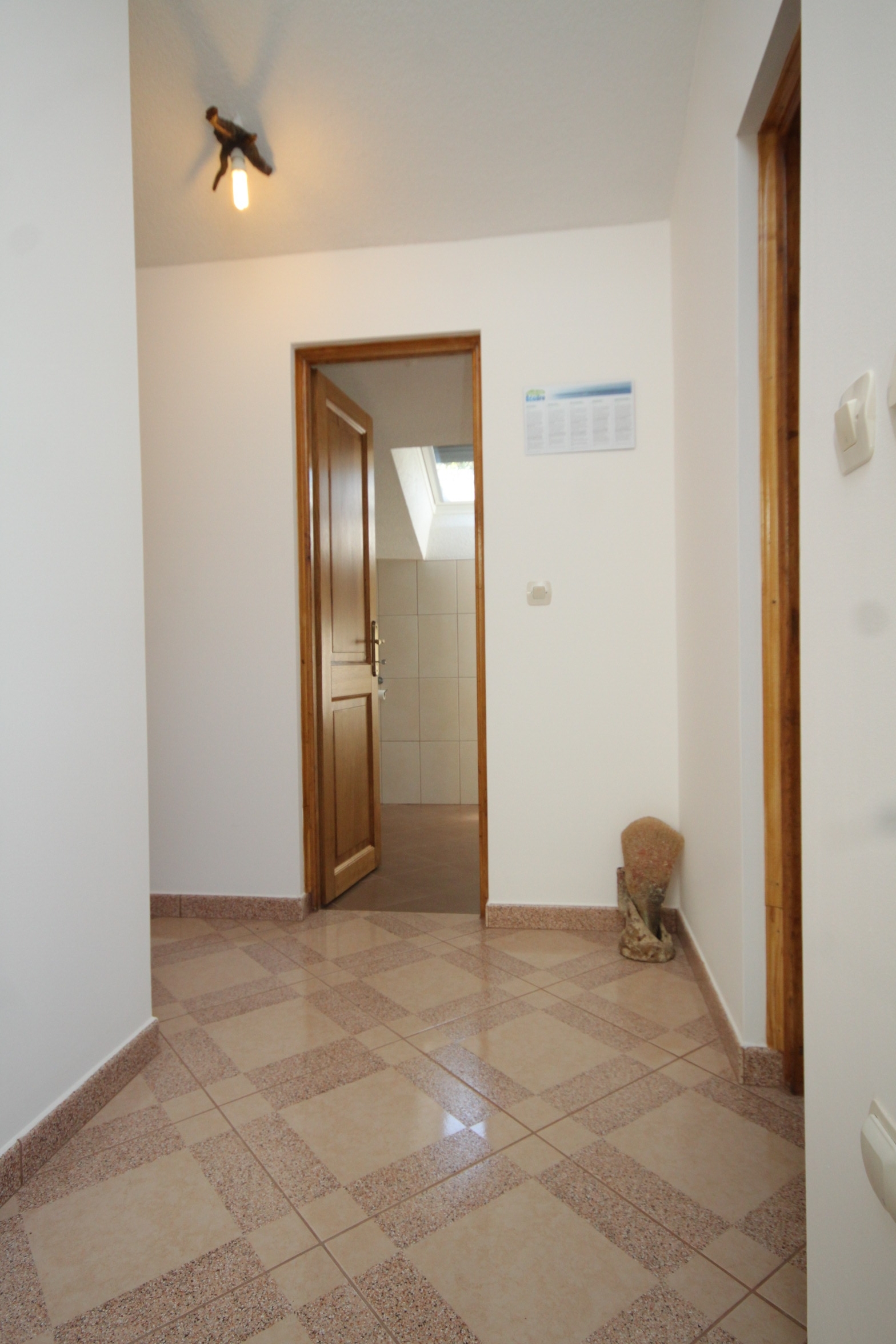 Top Hvar Karkavac - Šćedro Top Hvar Karkavac - Šćedro