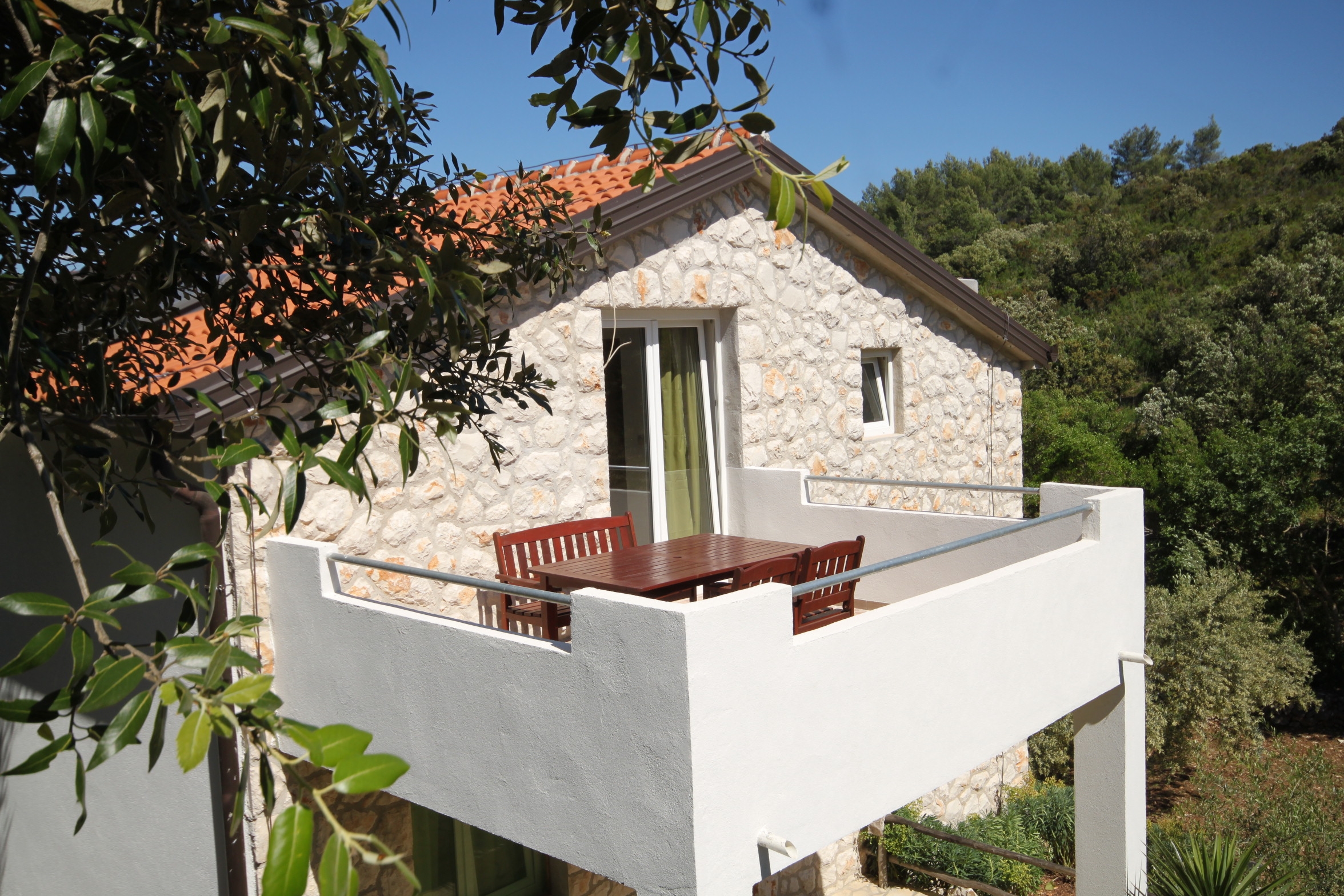 One bedroom apartment near beach Cove Karkavac - Šćedro, Hvar  A-b