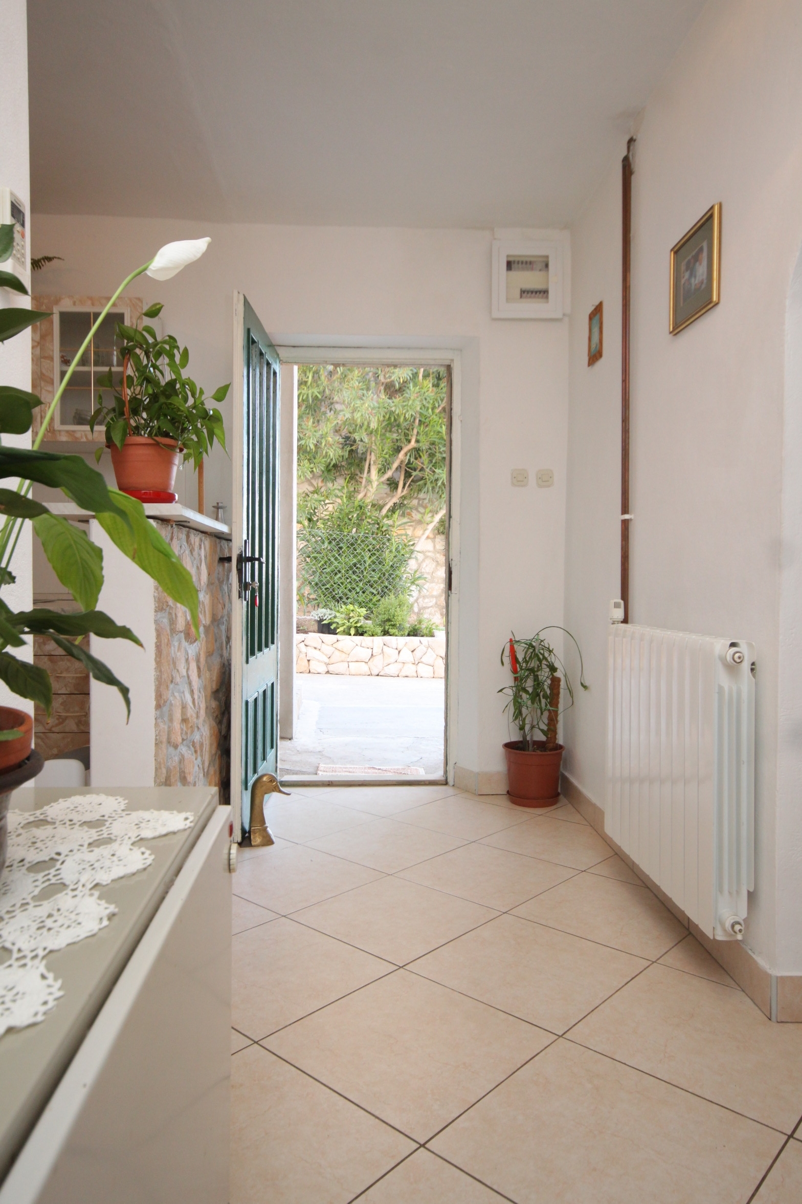 Two bedroom apartment with terrace and sea view Zavala, Hvar  A-c