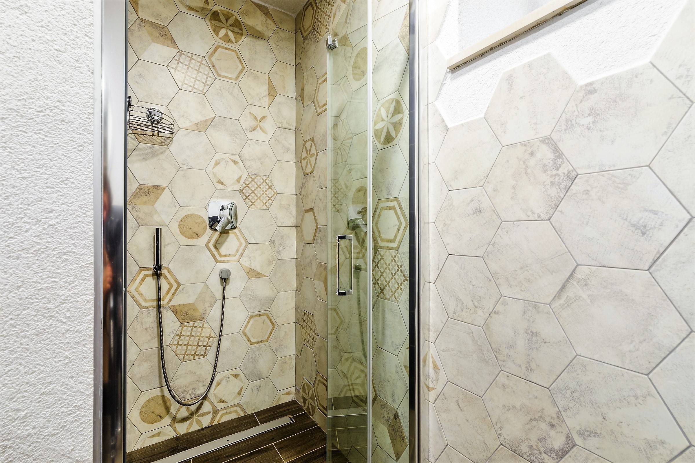 Four bedroom house with terrace and sea view Humac, Hvar  K