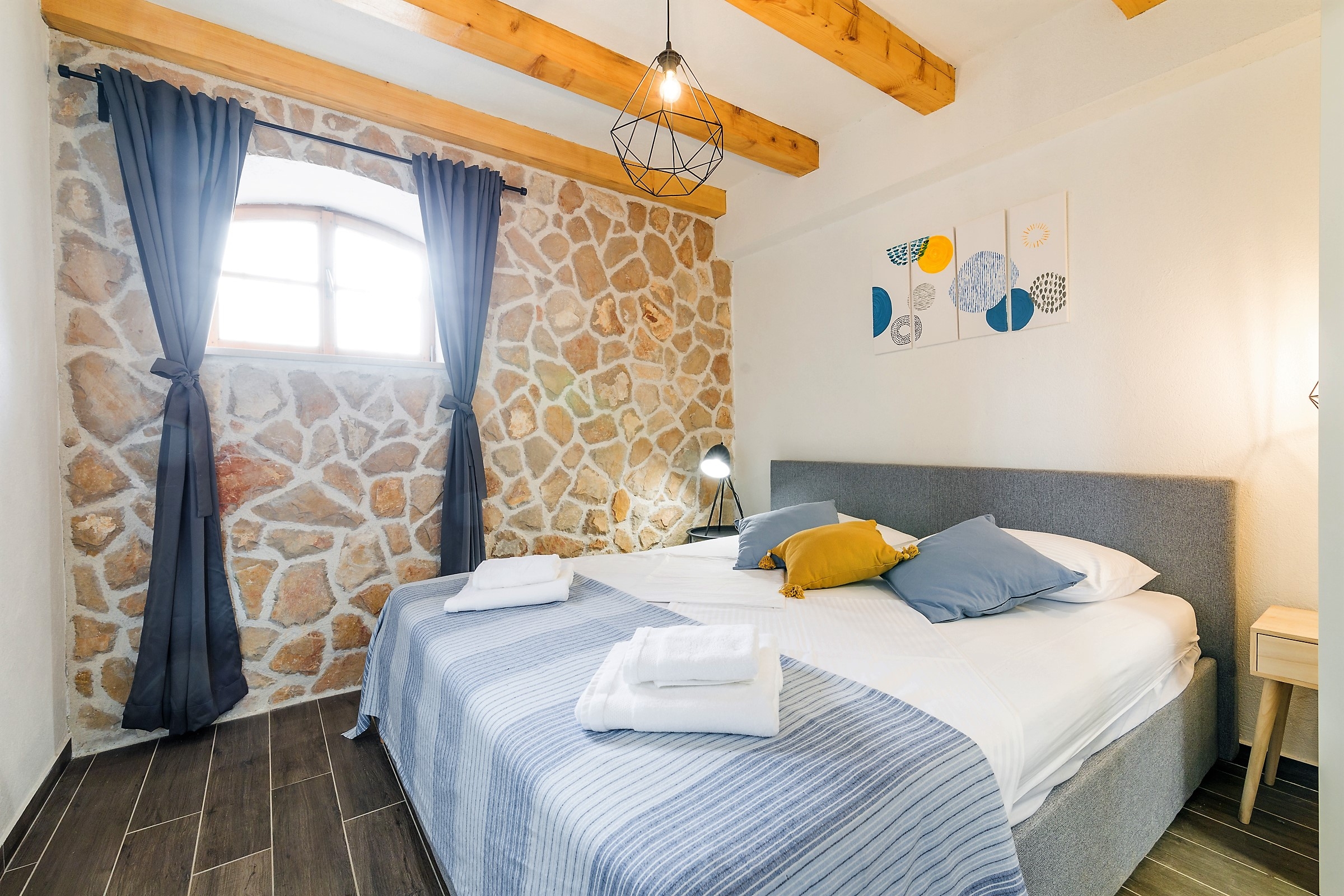 Four bedroom house with terrace and sea view Humac, Hvar  K