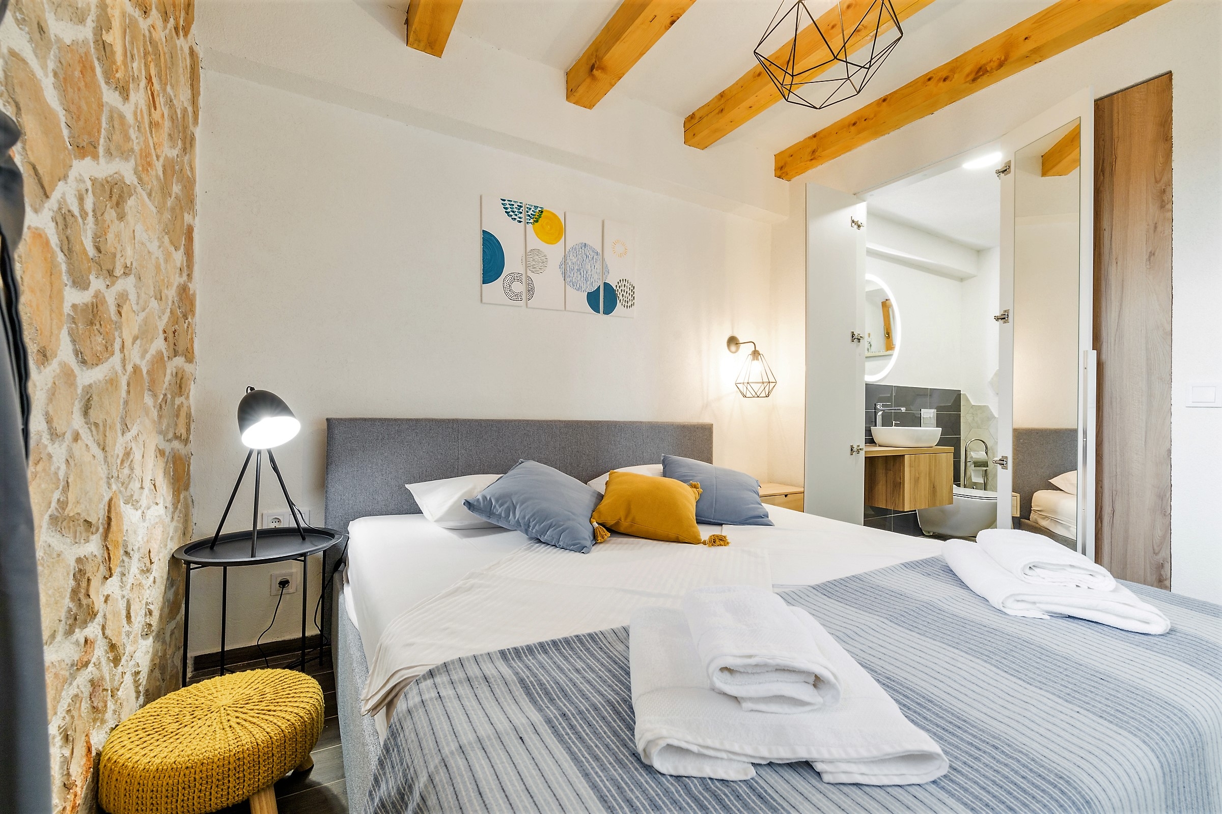 Four bedroom house with terrace and sea view Humac, Hvar  K