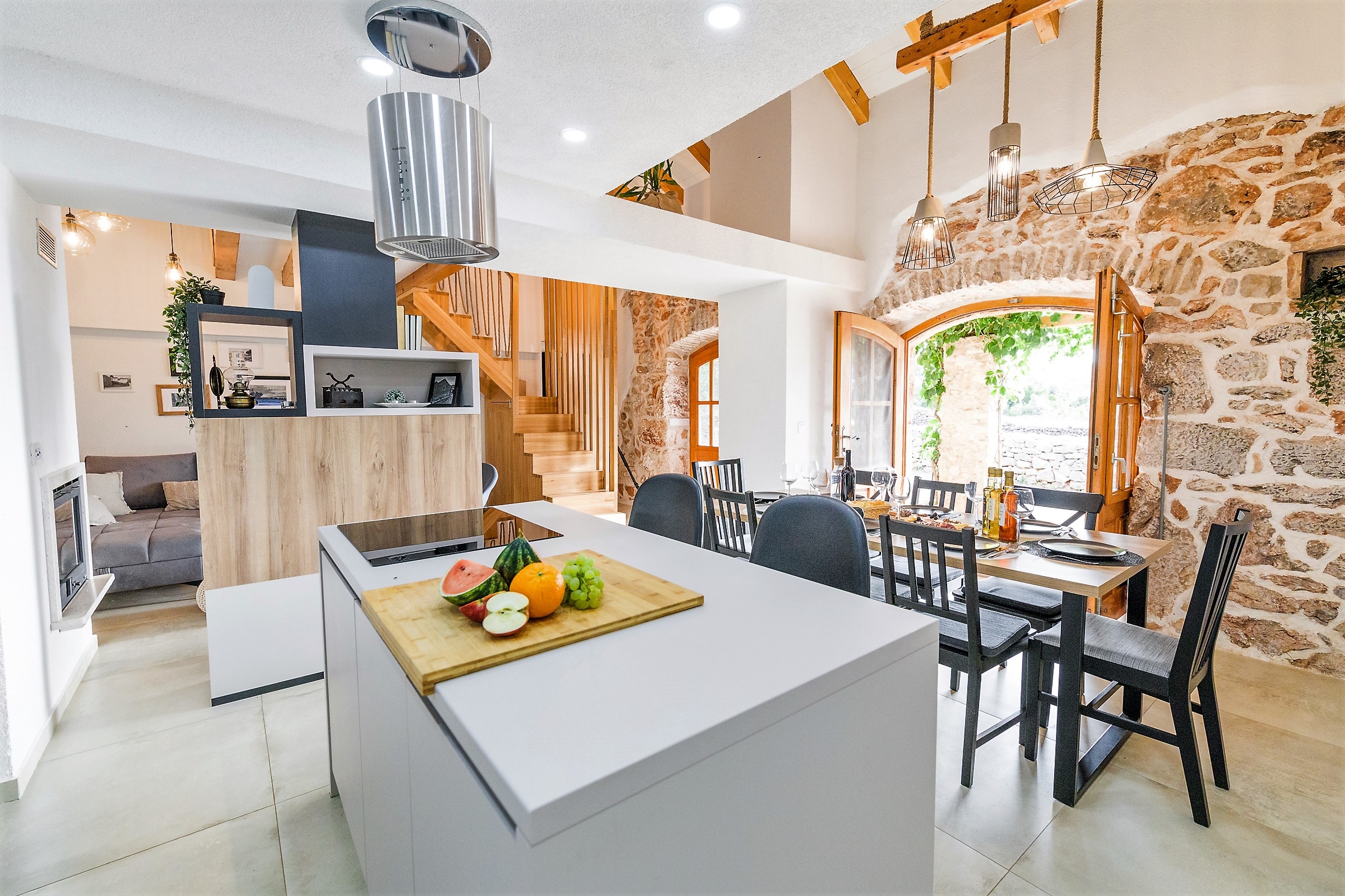 Four bedroom house with terrace and sea view Humac, Hvar  K