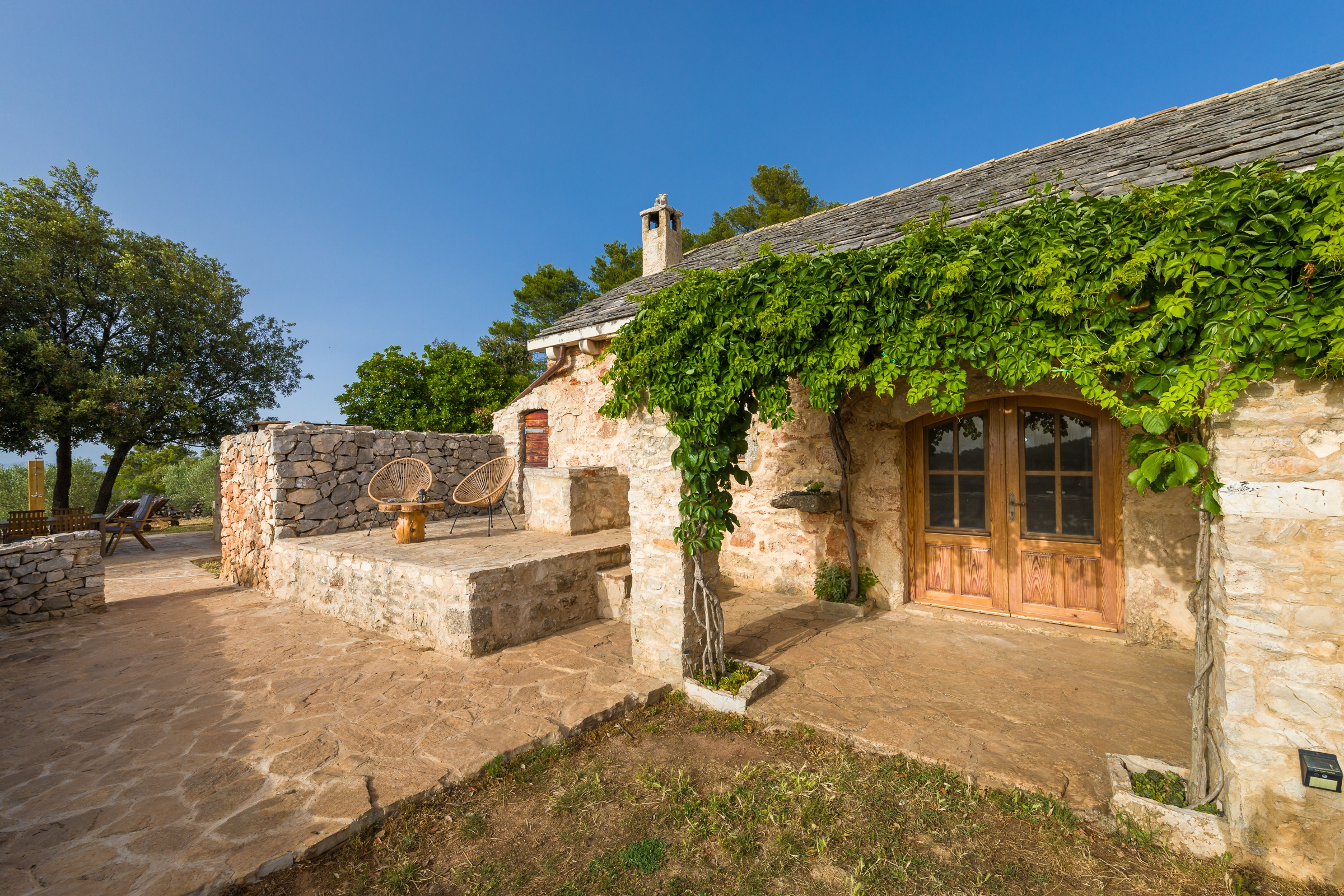 Four bedroom house with terrace and sea view Humac, Hvar  K