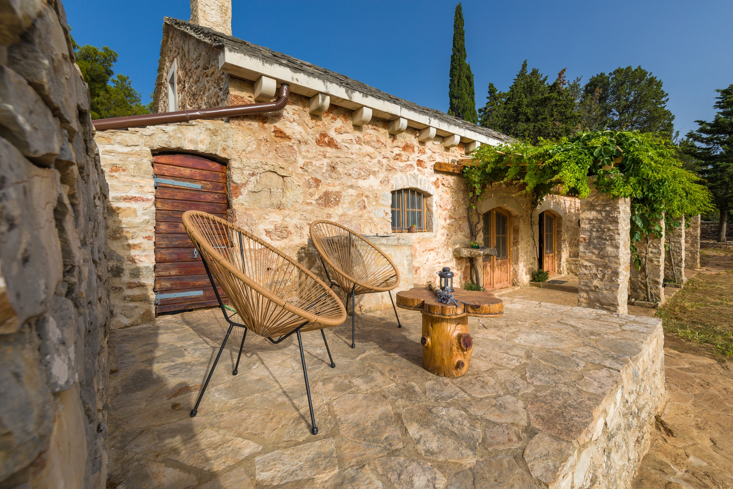 Four bedroom house with terrace and sea view Humac, Hvar  K
