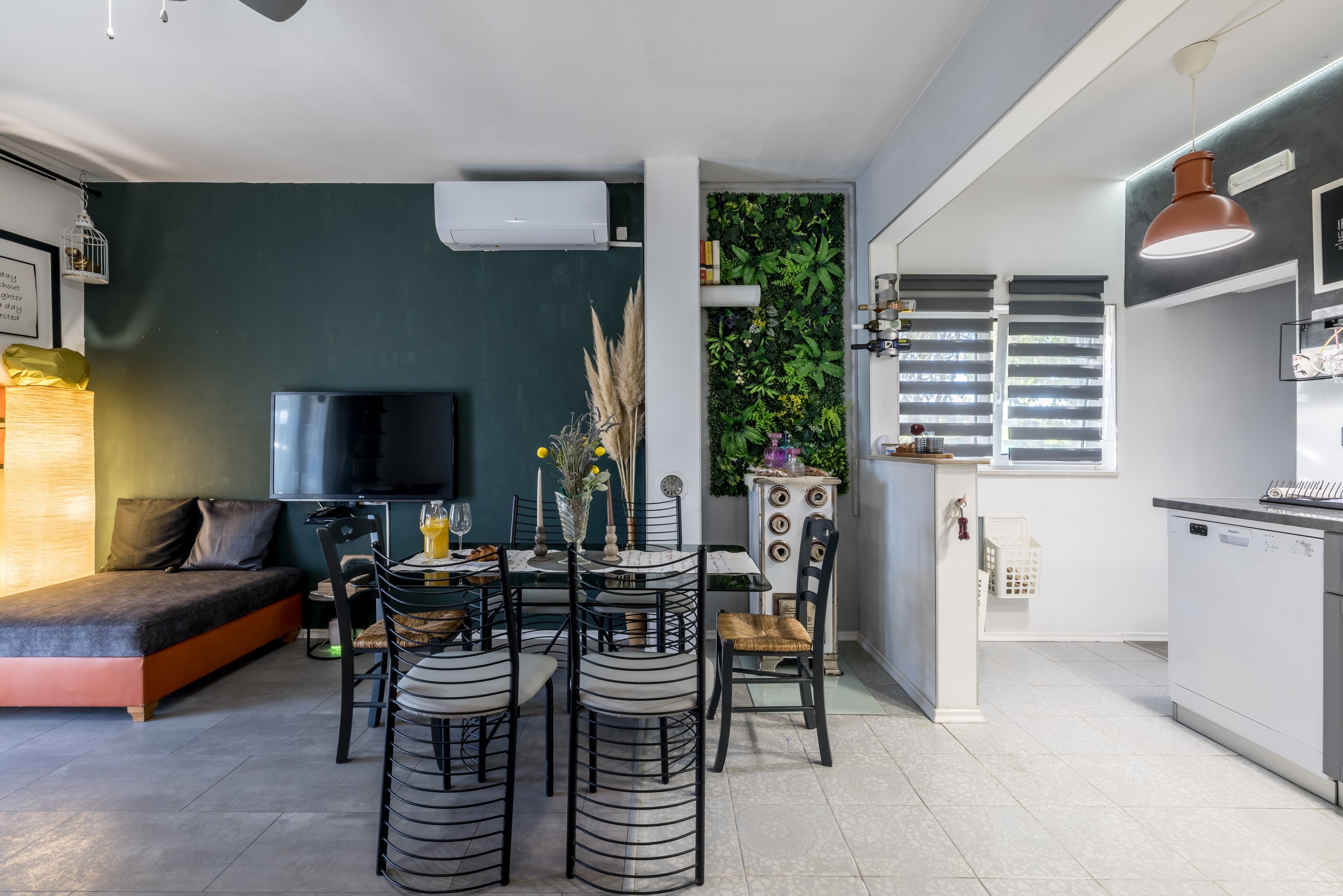 Four bedroom house with terrace Opuzen, Neretva Delta - Ušće Neretve  K